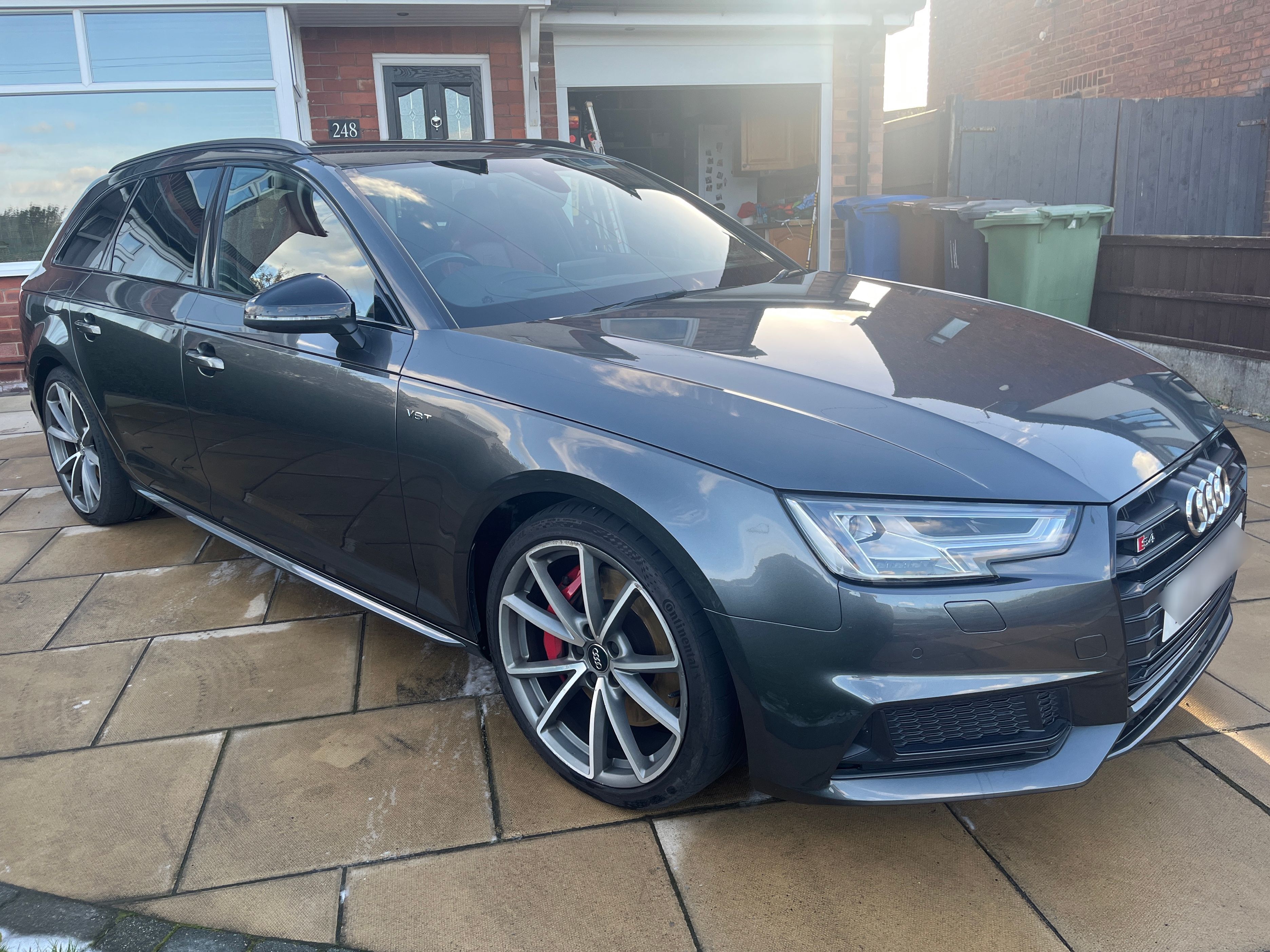 Audi S4