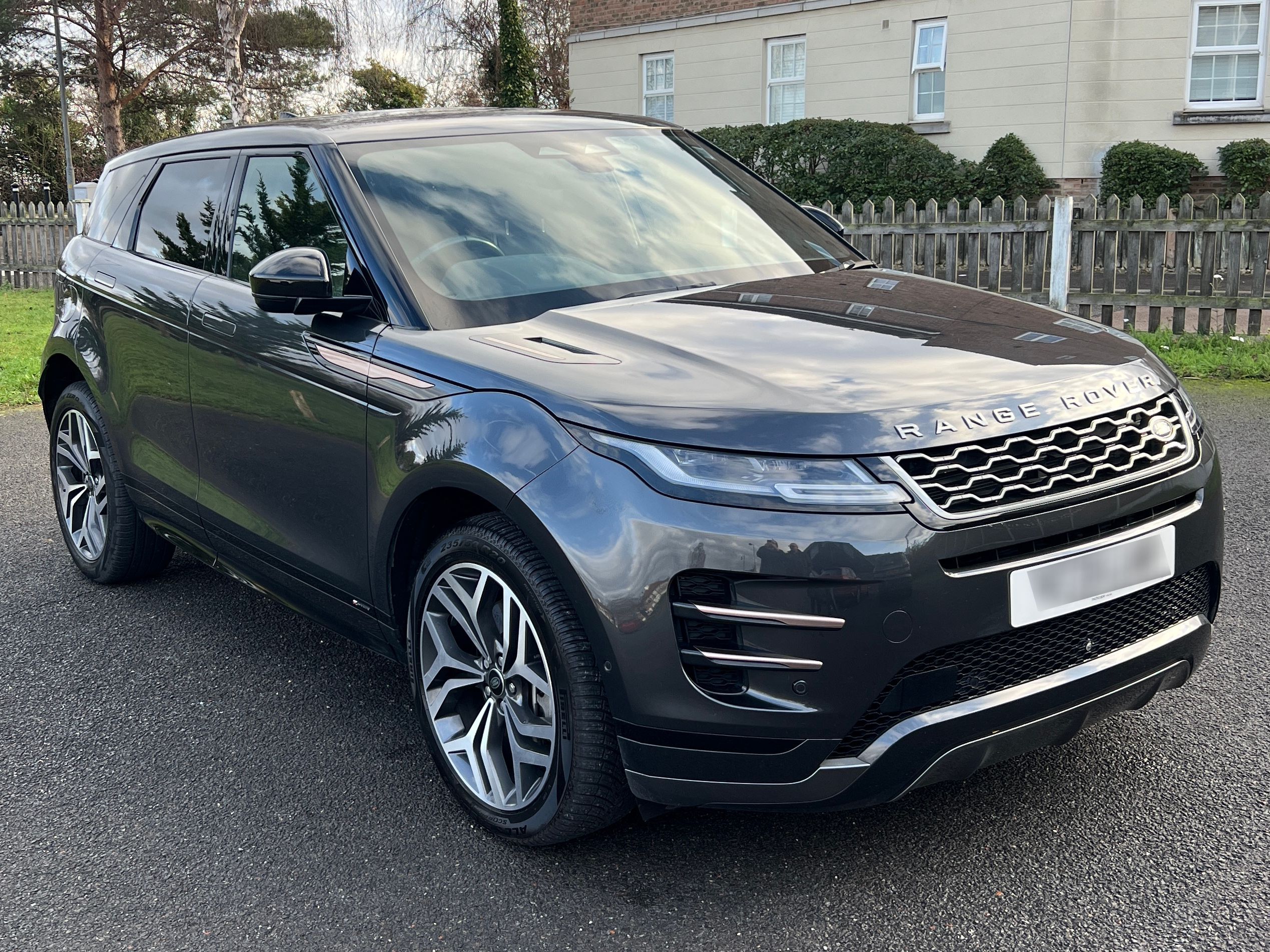 Land Rover Rrover Evoque R-DYNAMIC SE P300E A