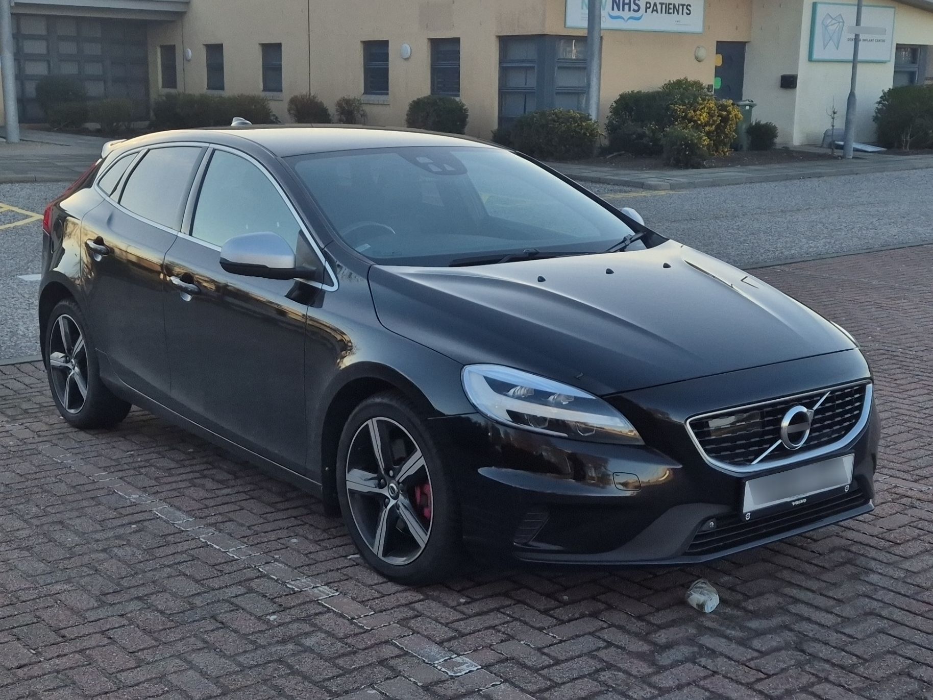 Volvo V40