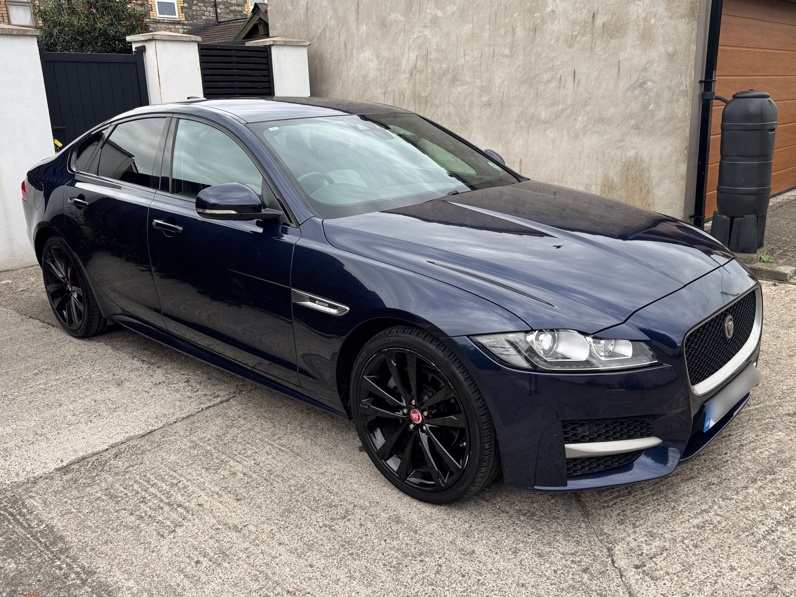 Jaguar XF R-Sport D Auto