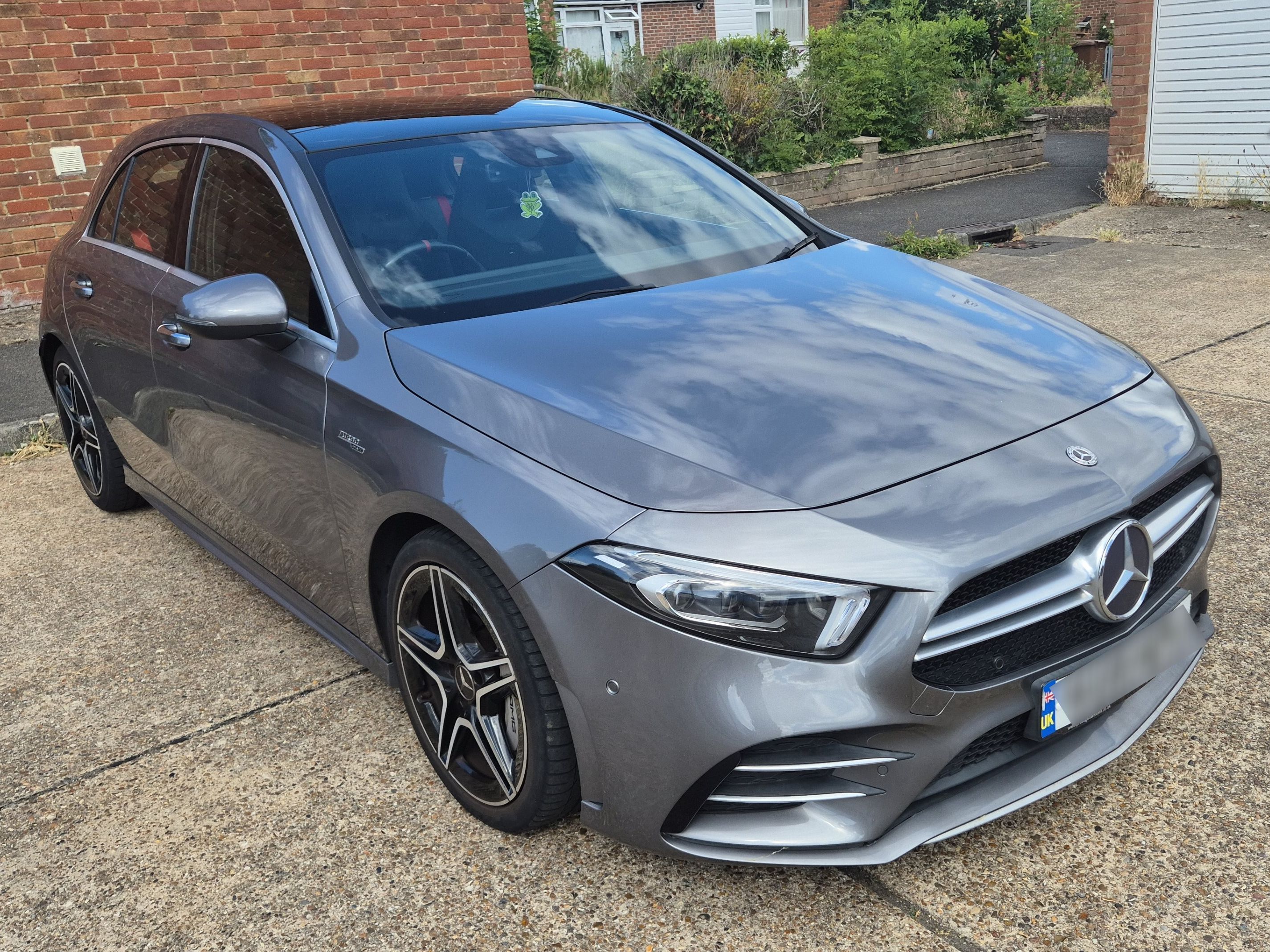 Mercedes AMG A 35 4MATIC Premium + Auto