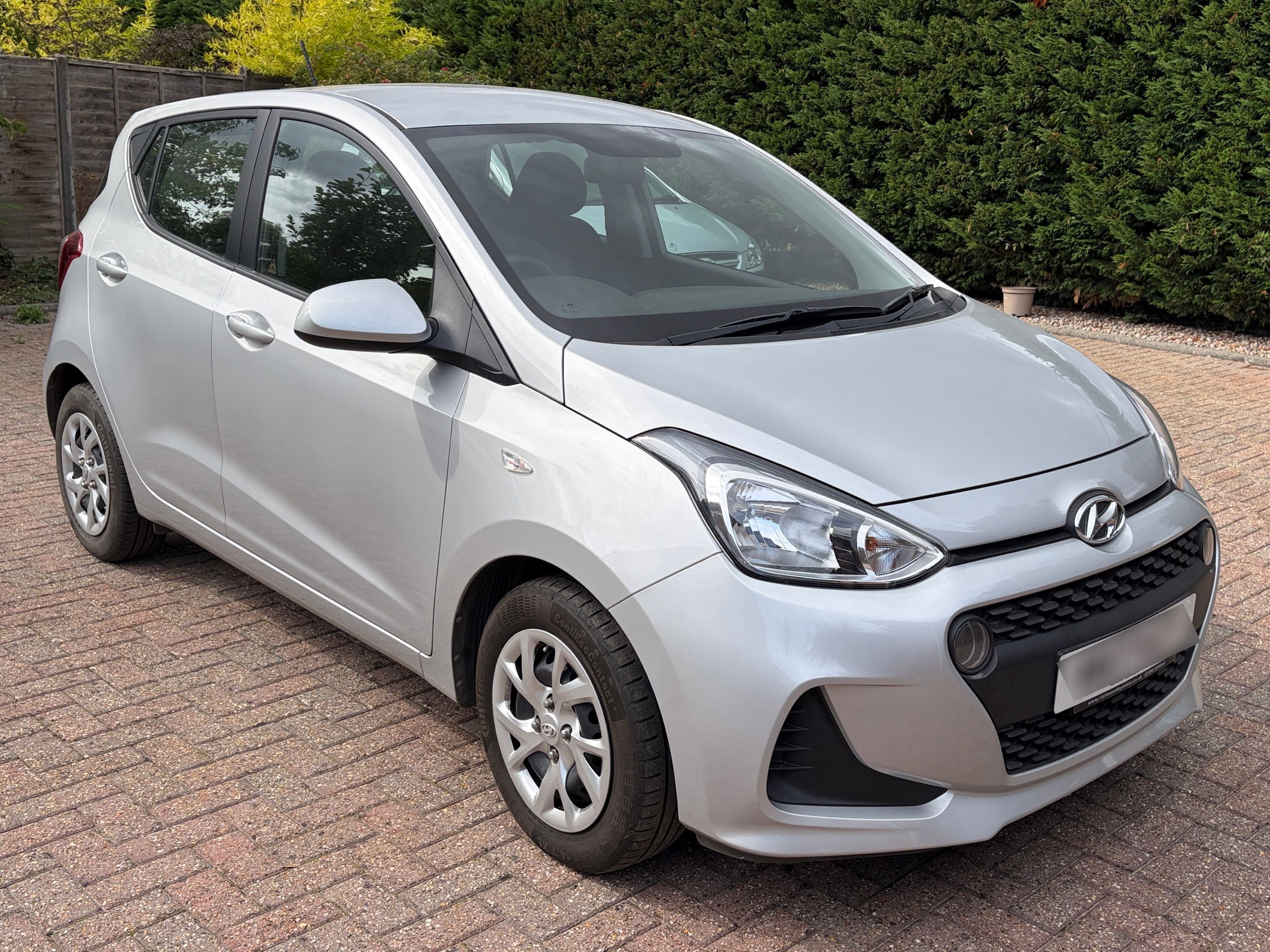 Hyundai I10