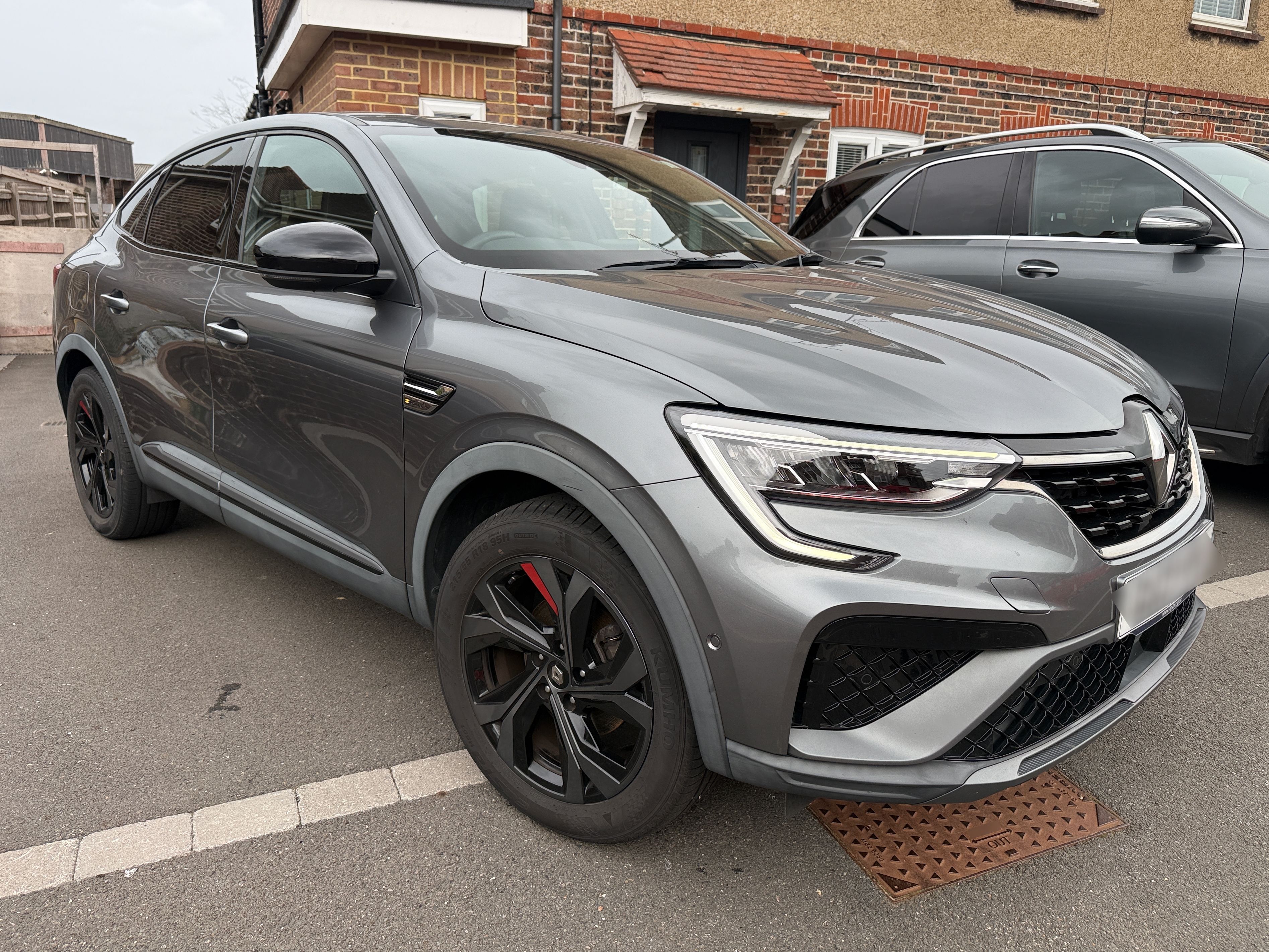 Renault Arkana RS Line E-TECH HEV Auto