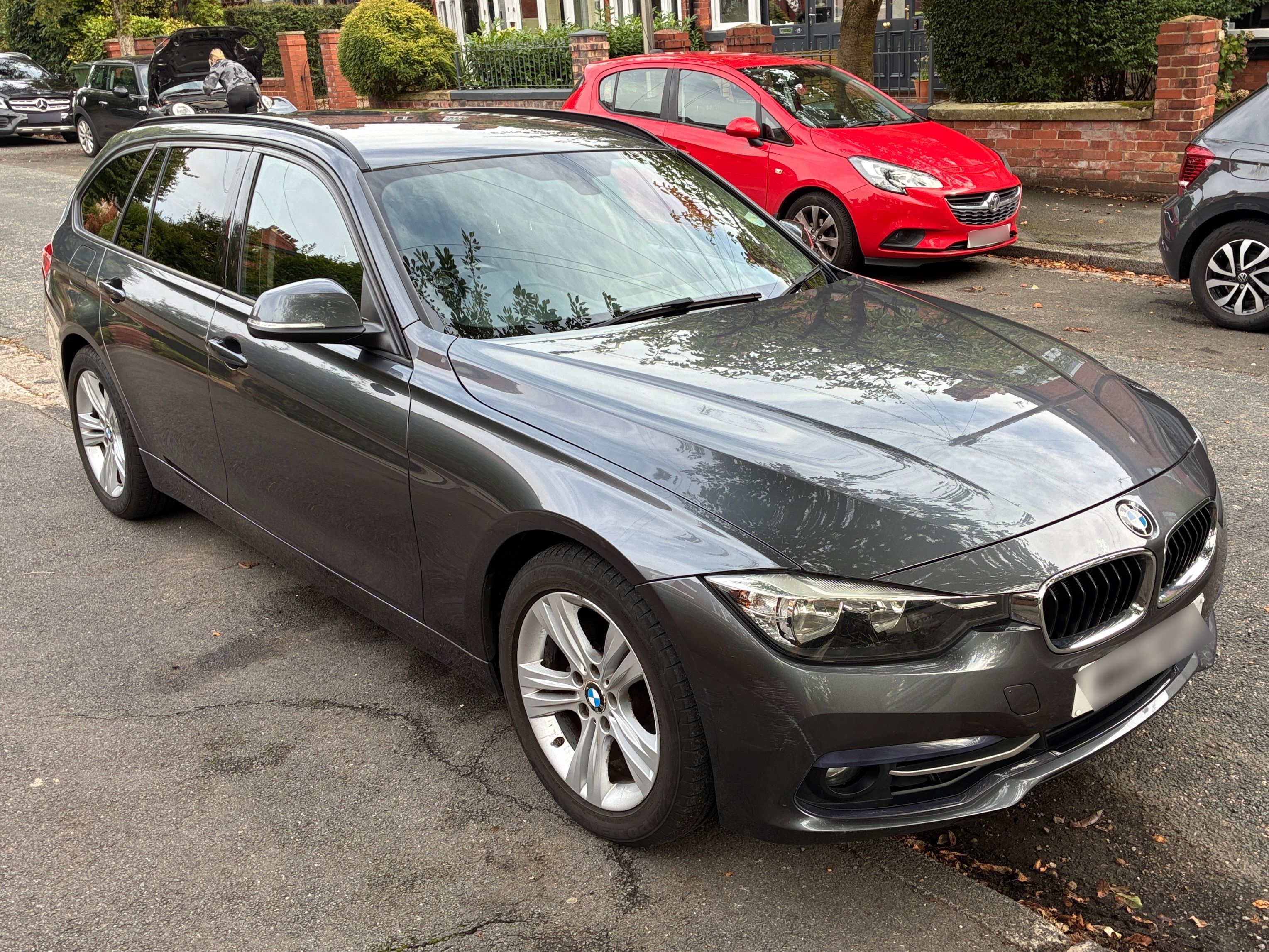 BMW 318i Sport Auto