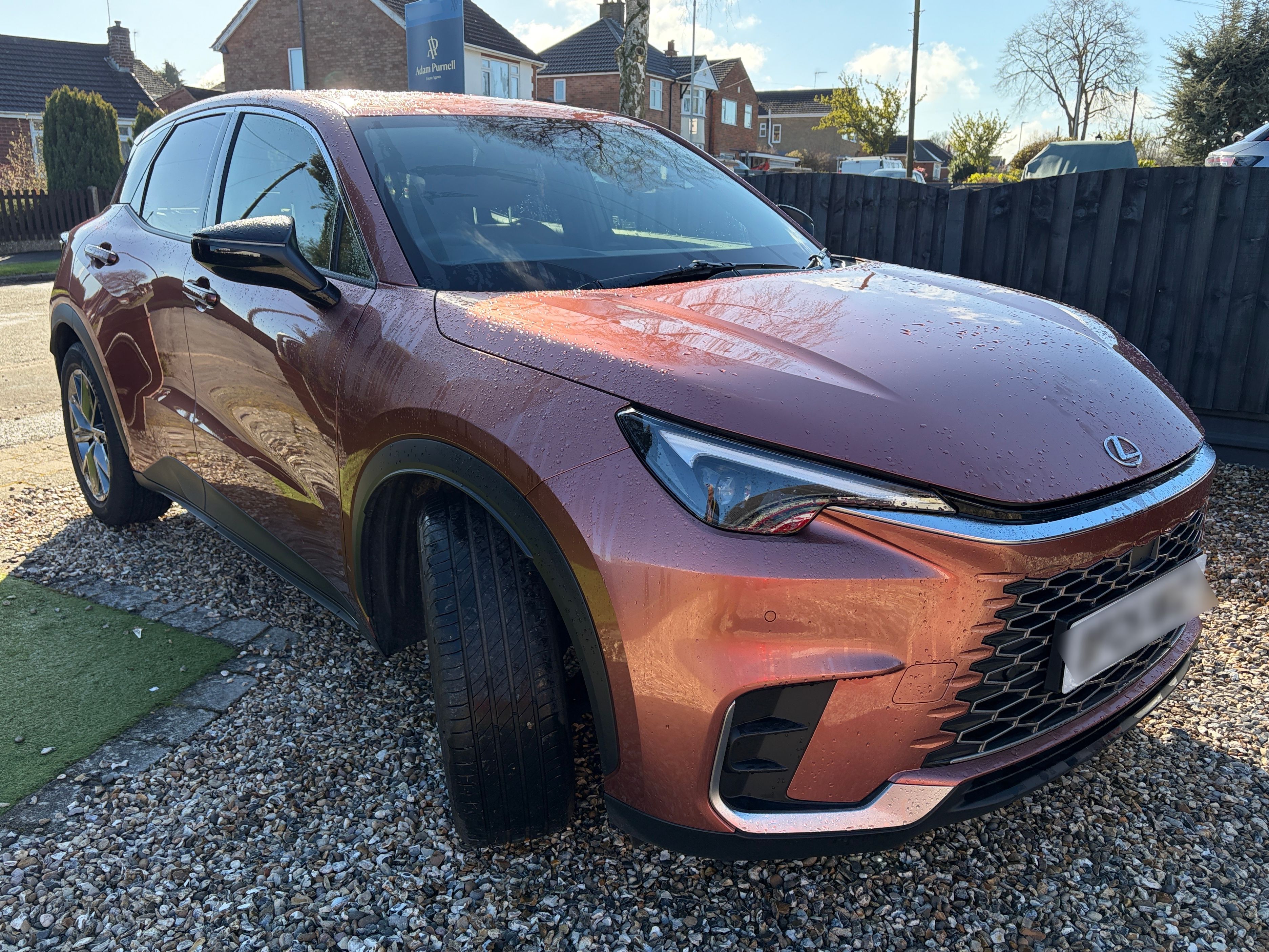 Lexus LBX Premium + CVT