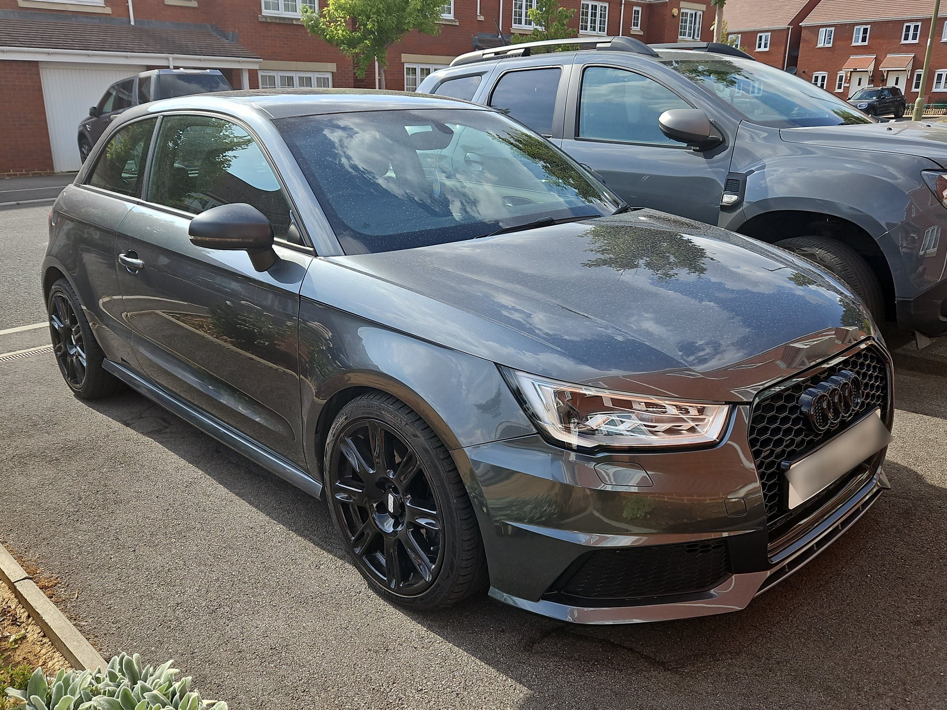 Audi S1