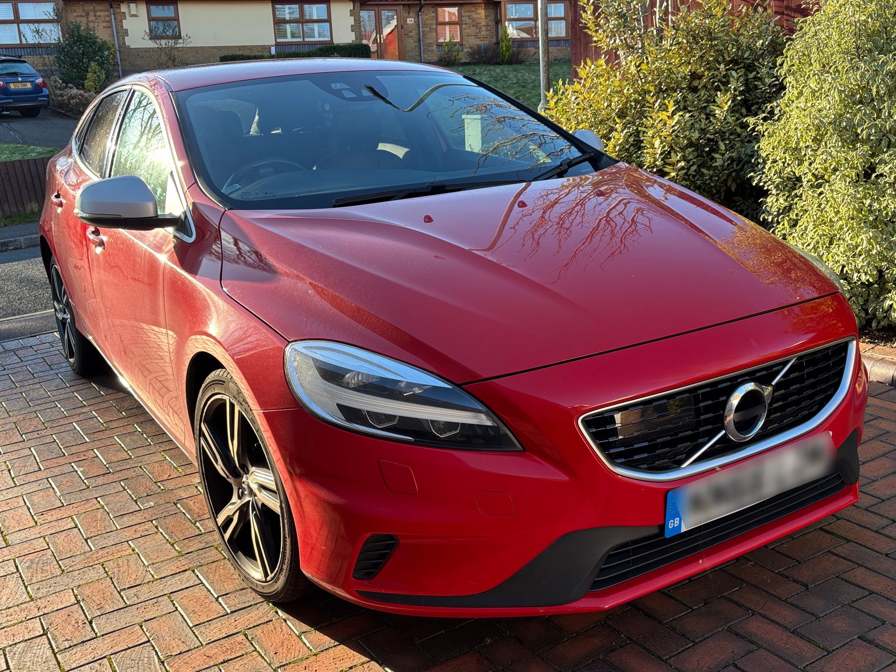 Volvo V40