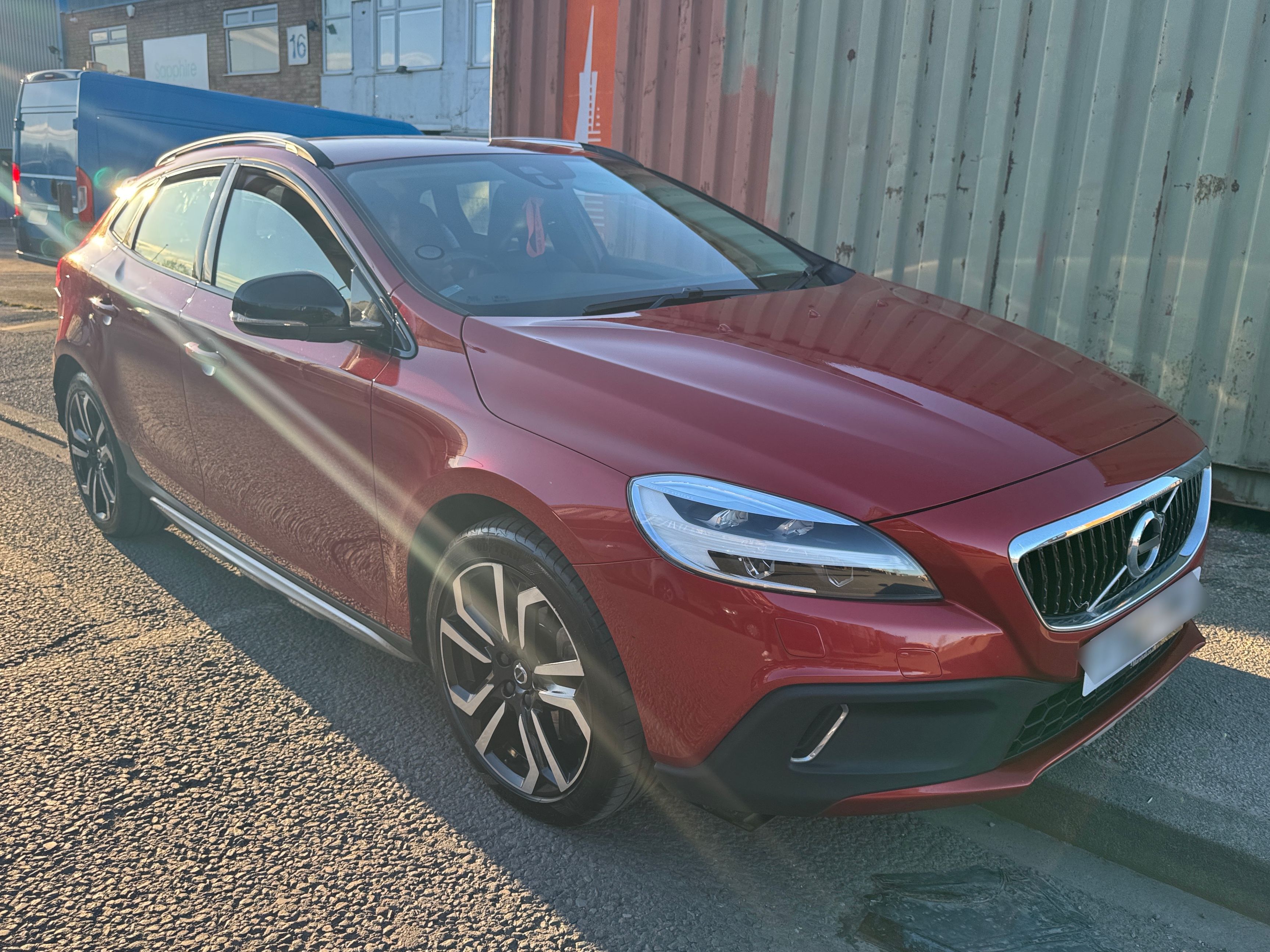 Volvo V40