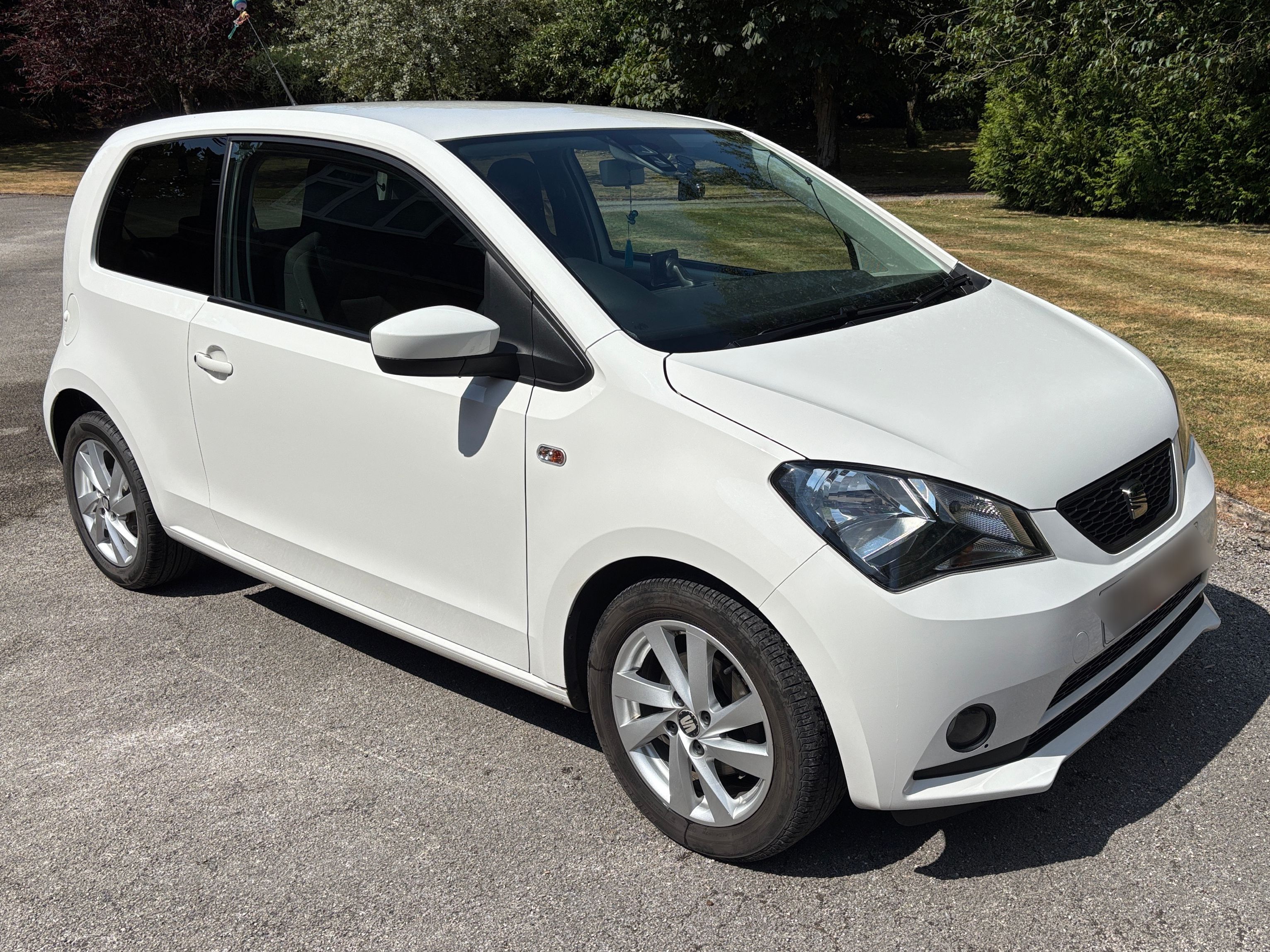 SEAT Mii