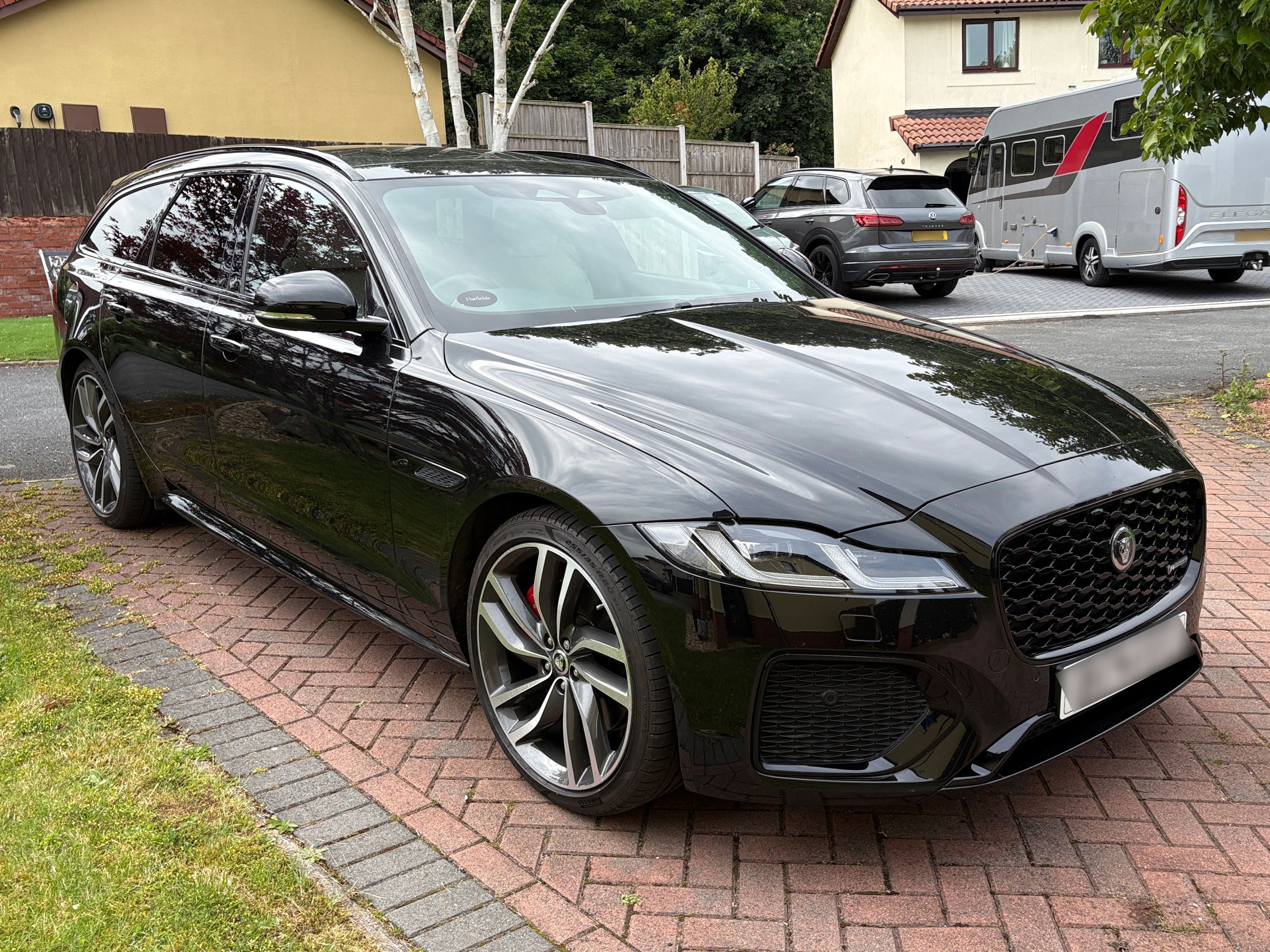 Jaguar XF Rdynamic HSE Black D MHEV A