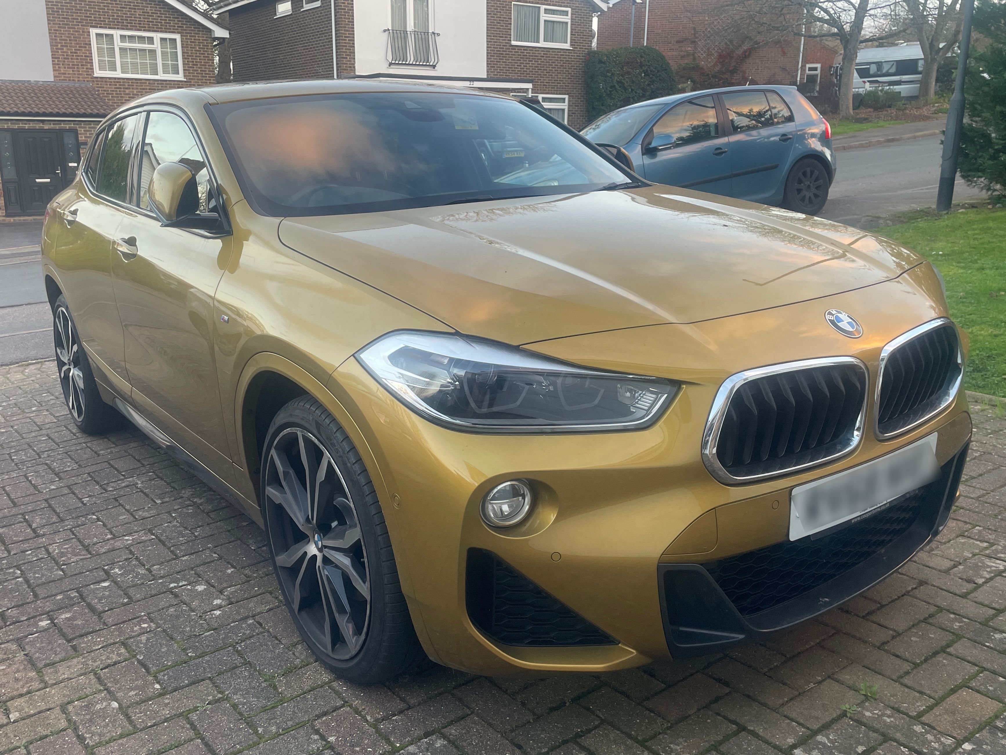 BMW X2