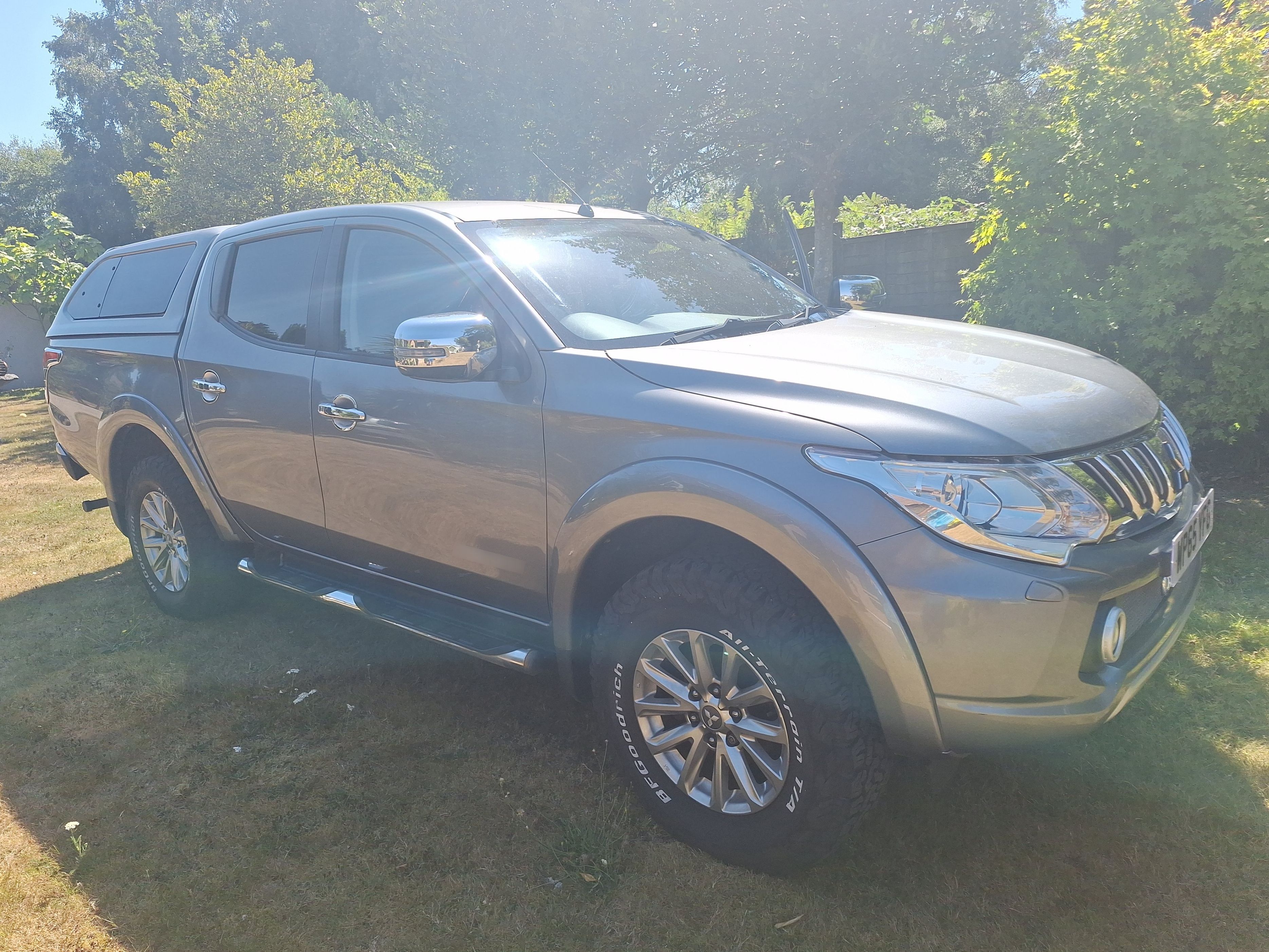 Mitsubishi L200
