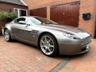 Aston Martin VANTAGE