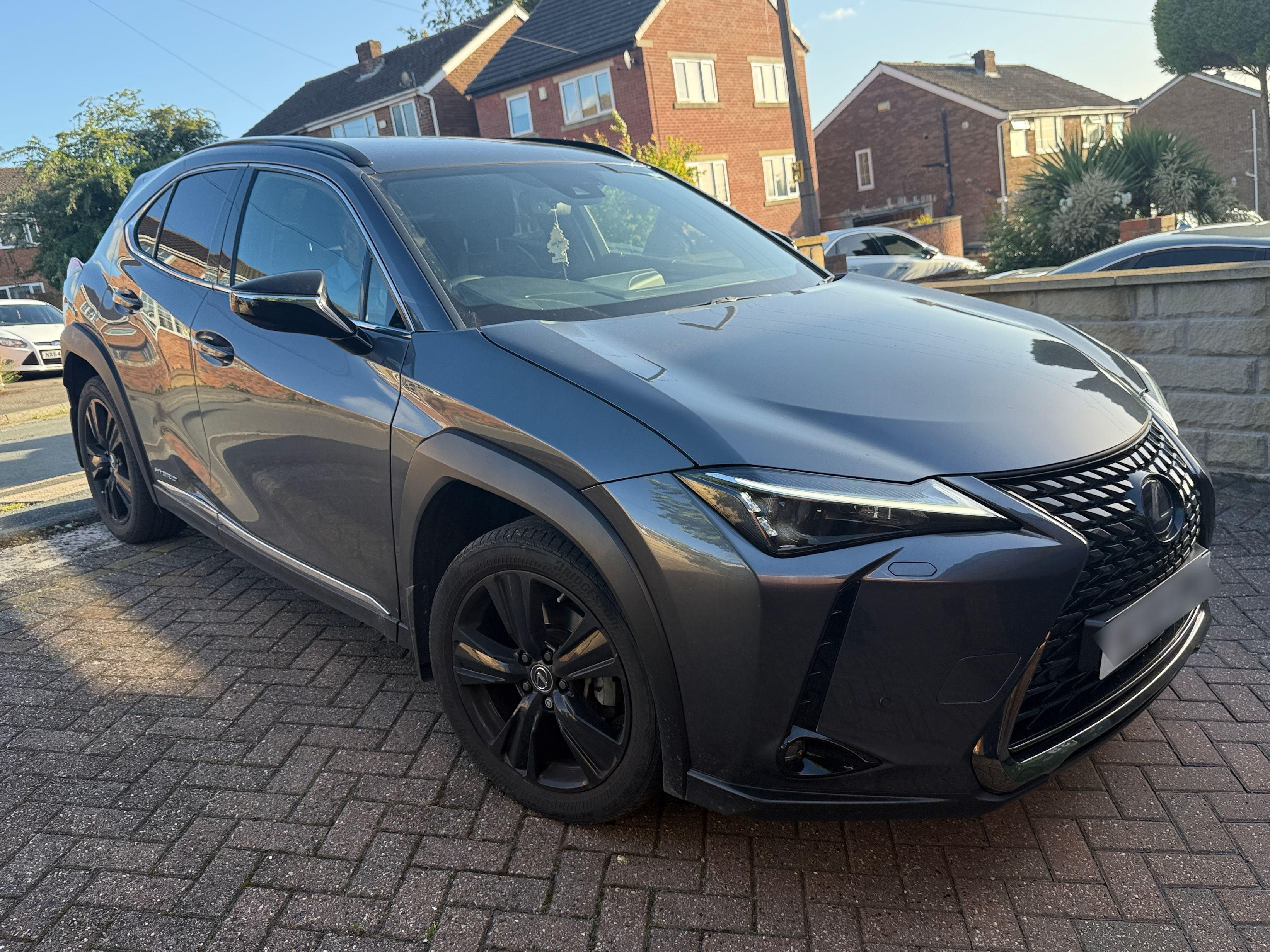 Lexus UX 250H