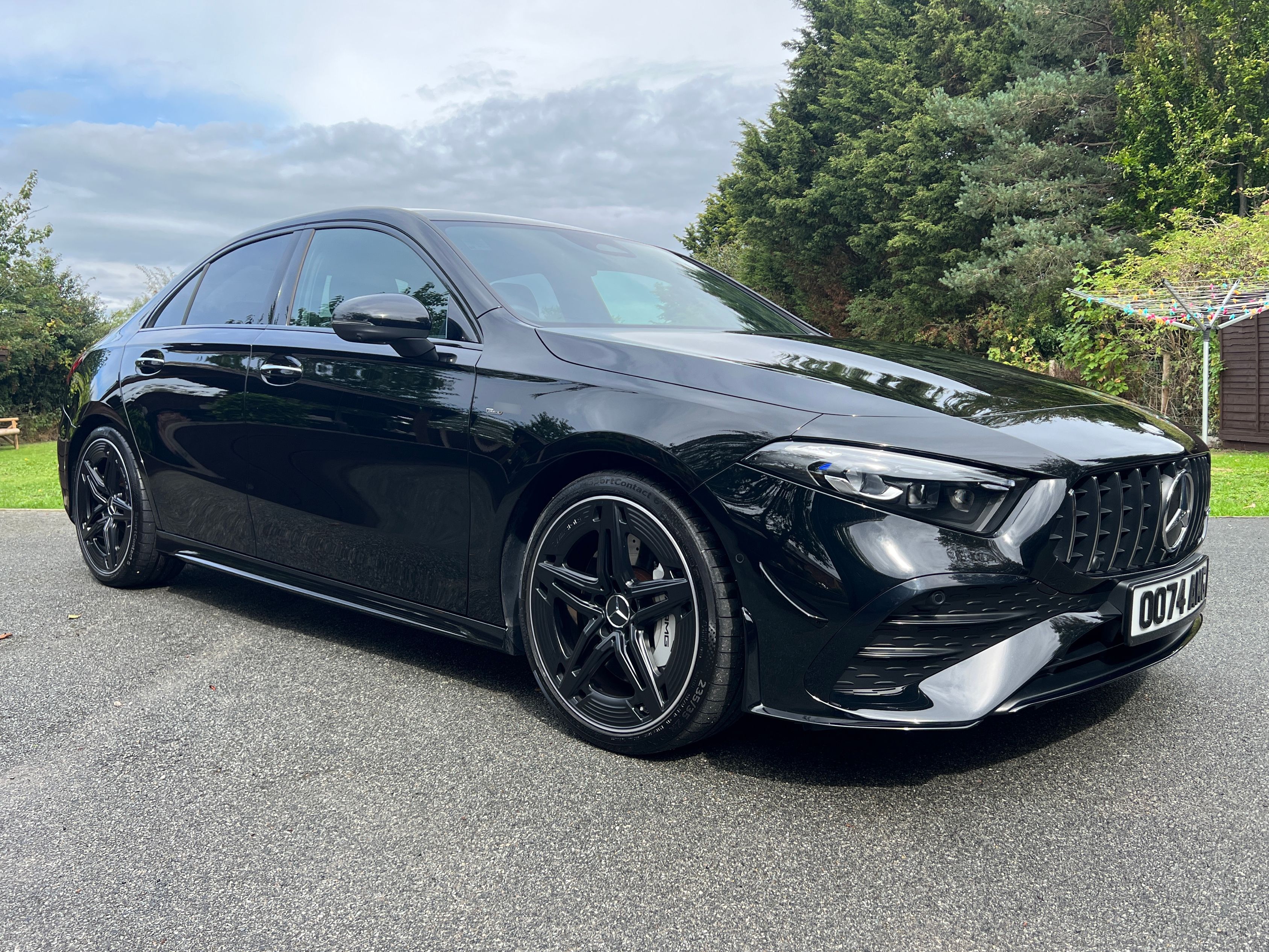 Mercedes AMG A 35 Premium + MHEV 4M A