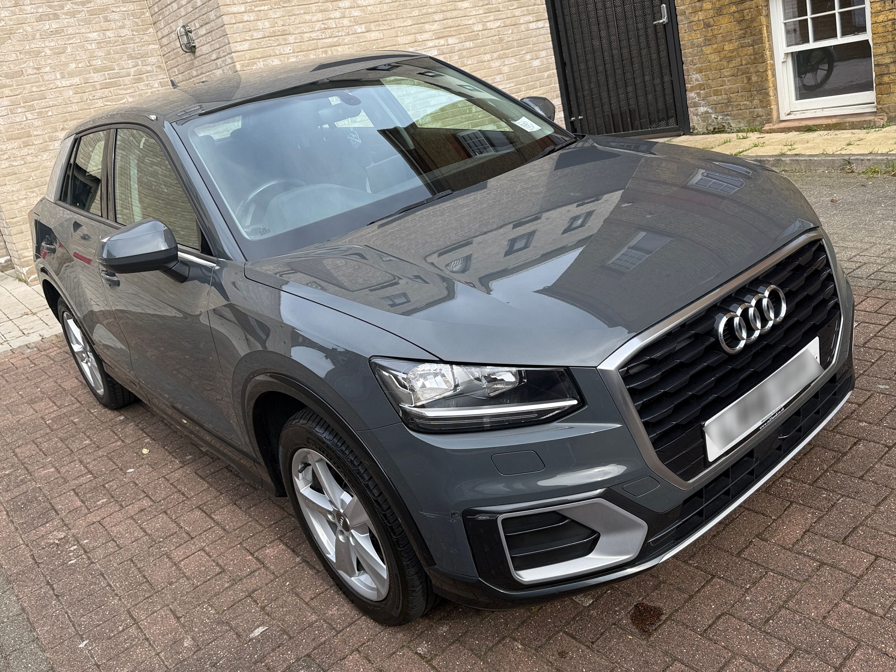 Audi Q2