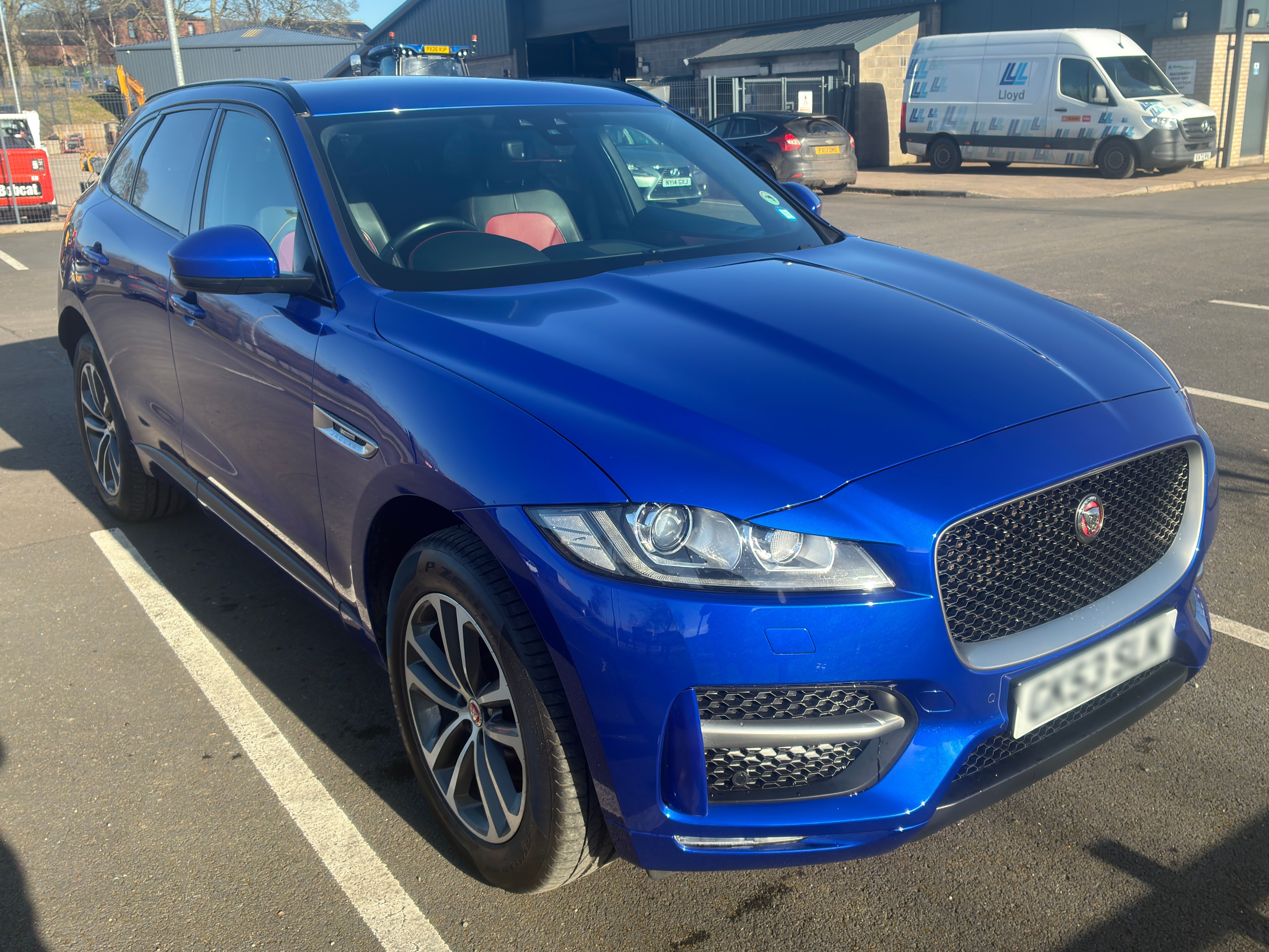 Jaguar F-PACE
