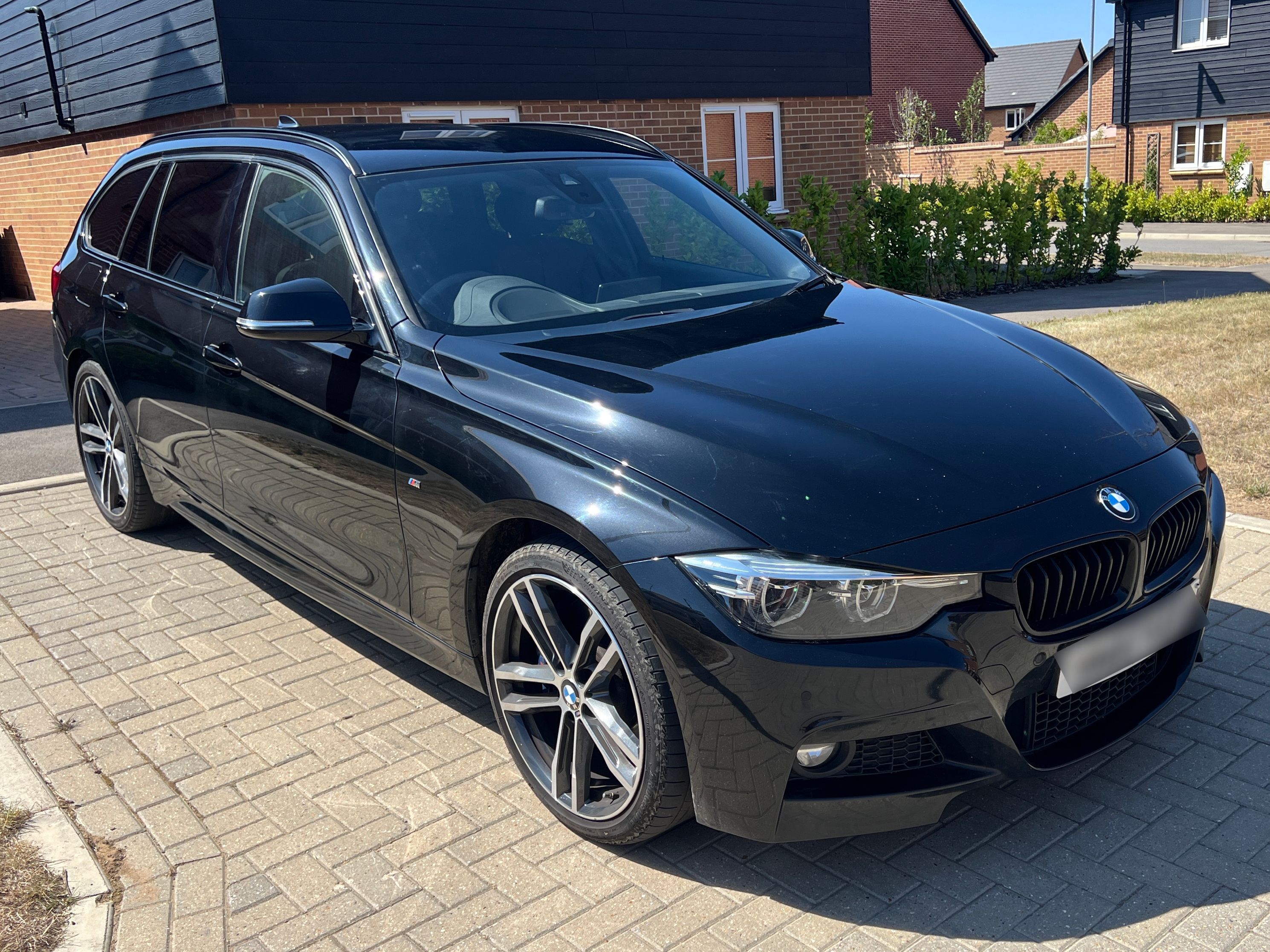 BMW 330D xDrive M Sport Shadow ED A