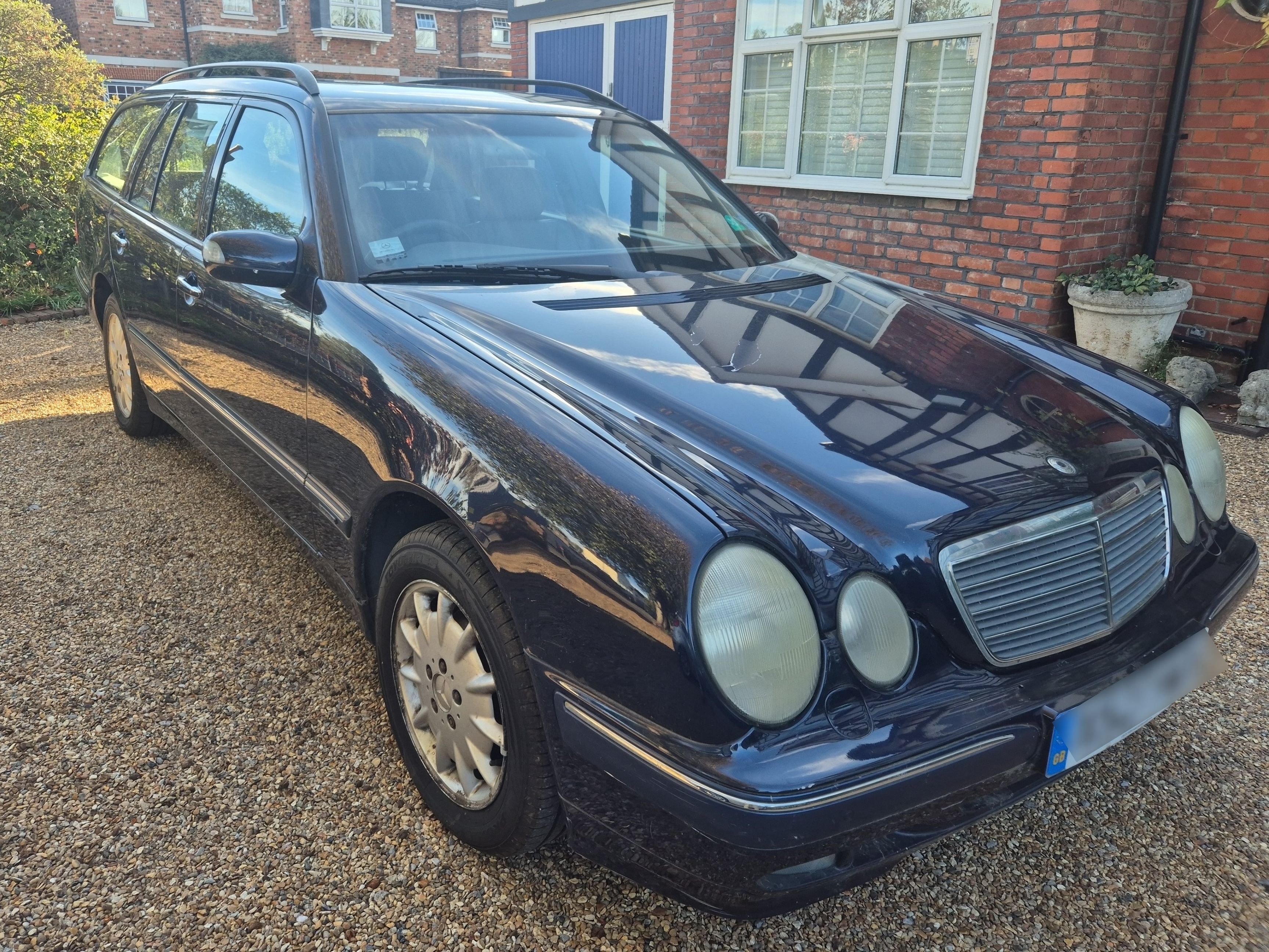 Mercedes E240 Classic Auto