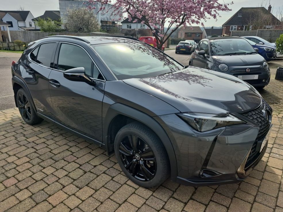Lexus UX 250H