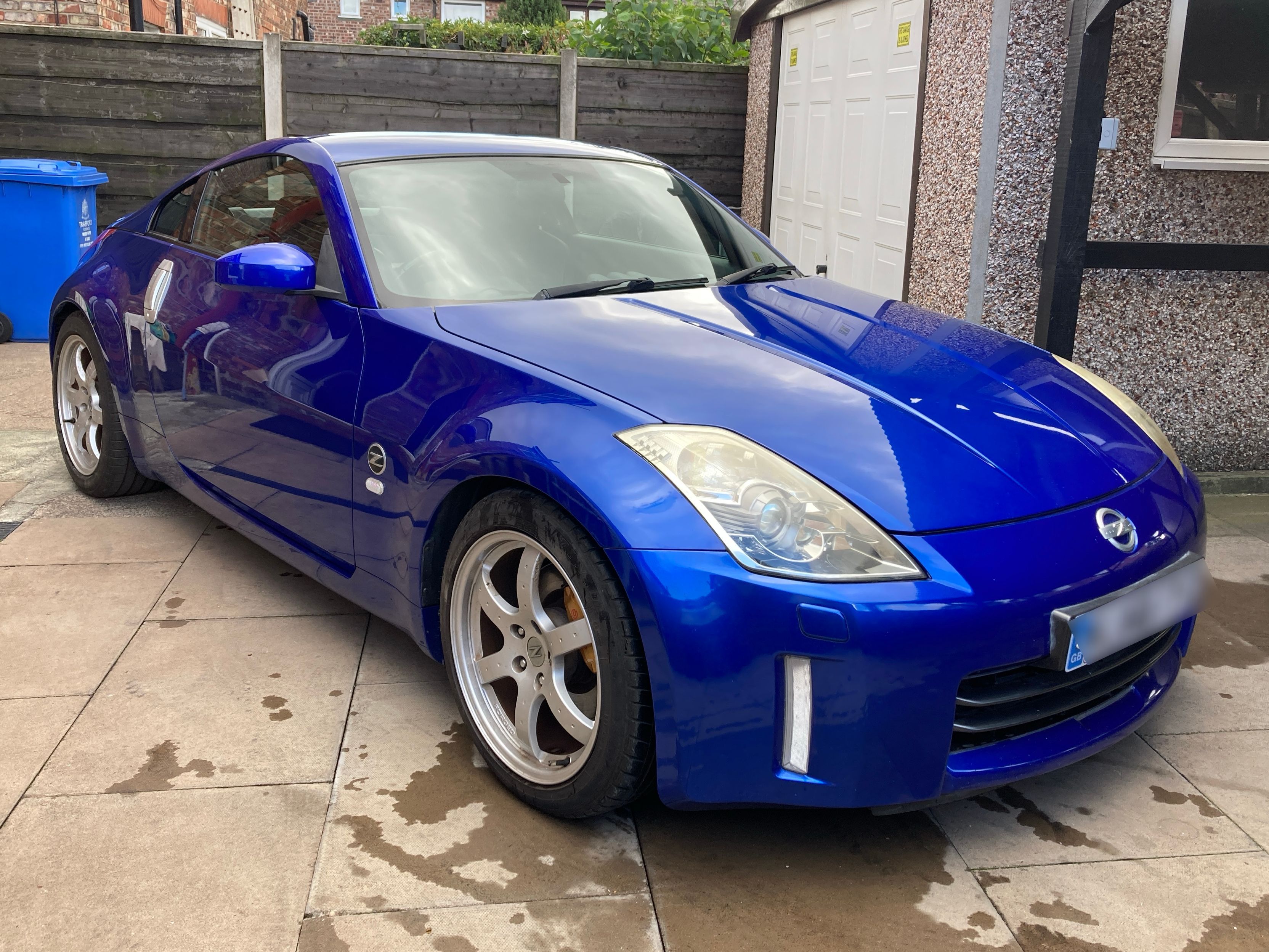 Nissan 350