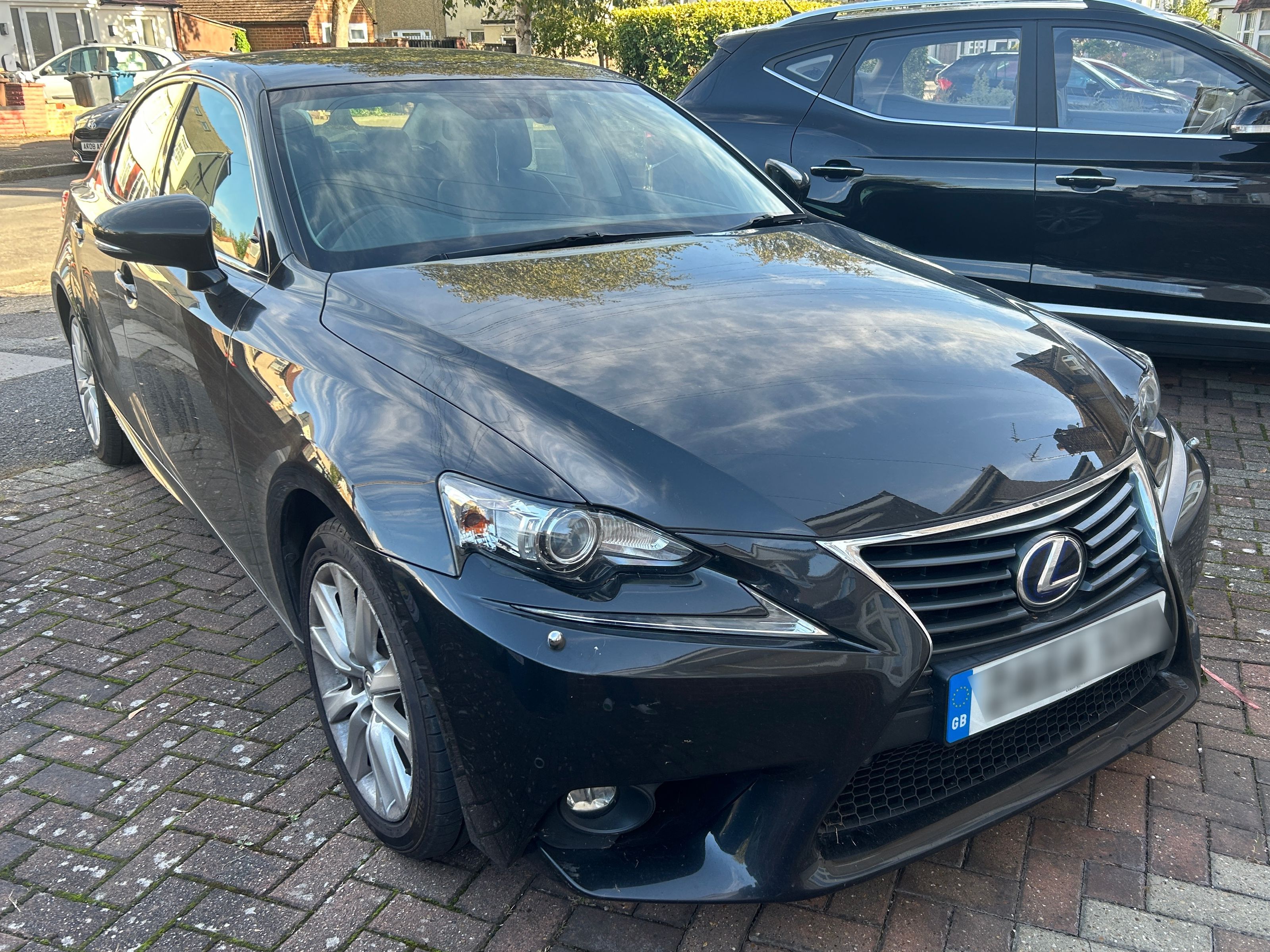 Lexus IS 300H Executive Edition CVT