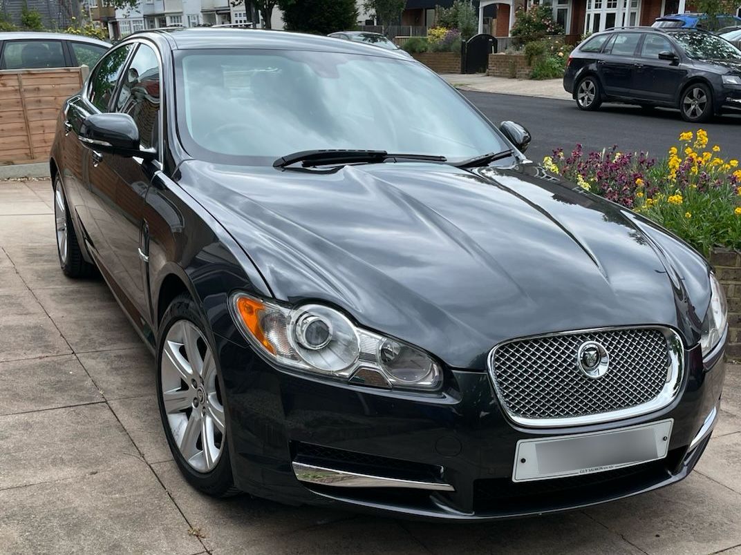 Jaguar XF Luxury V6 Auto