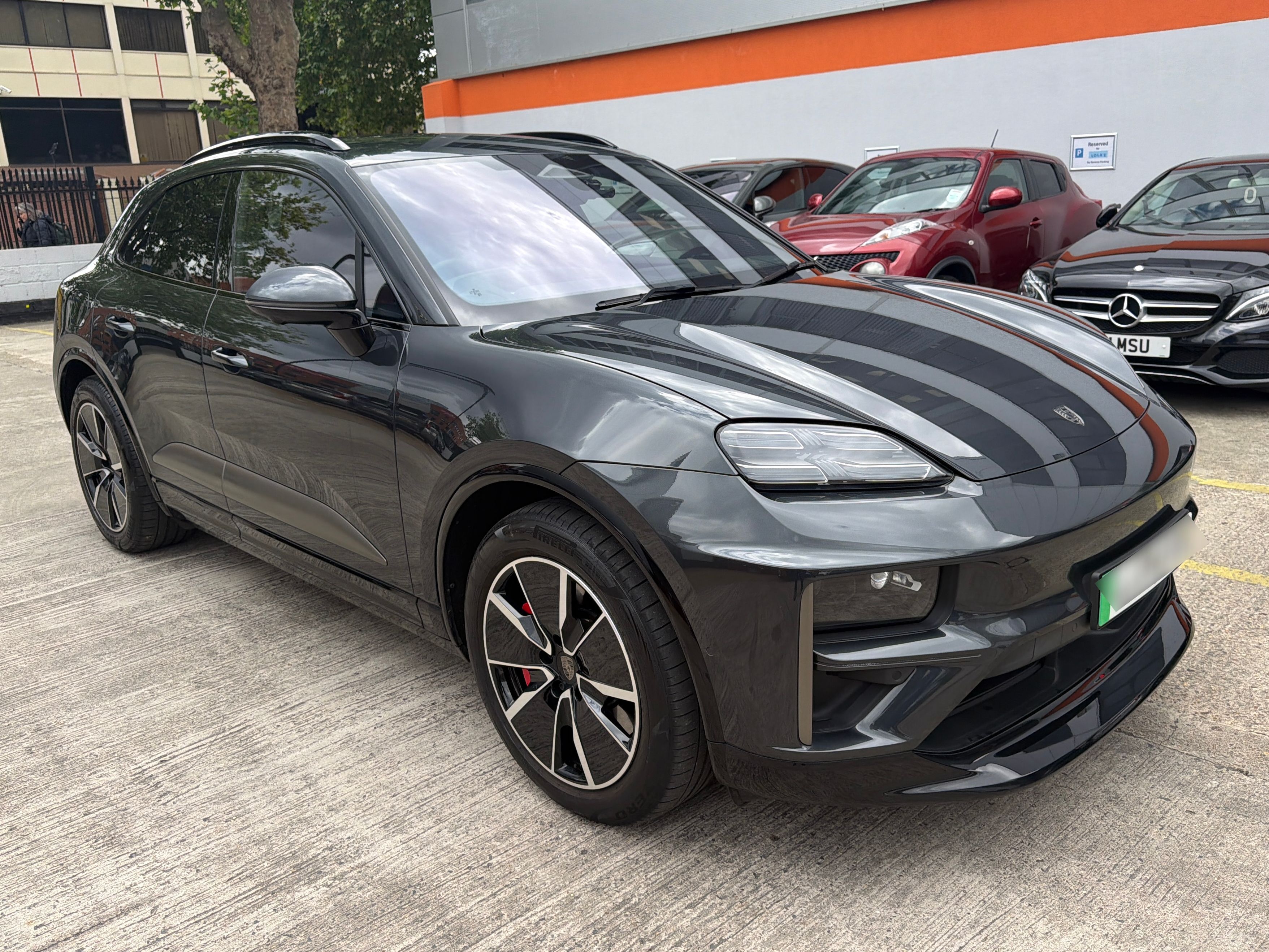 Porsche Macan