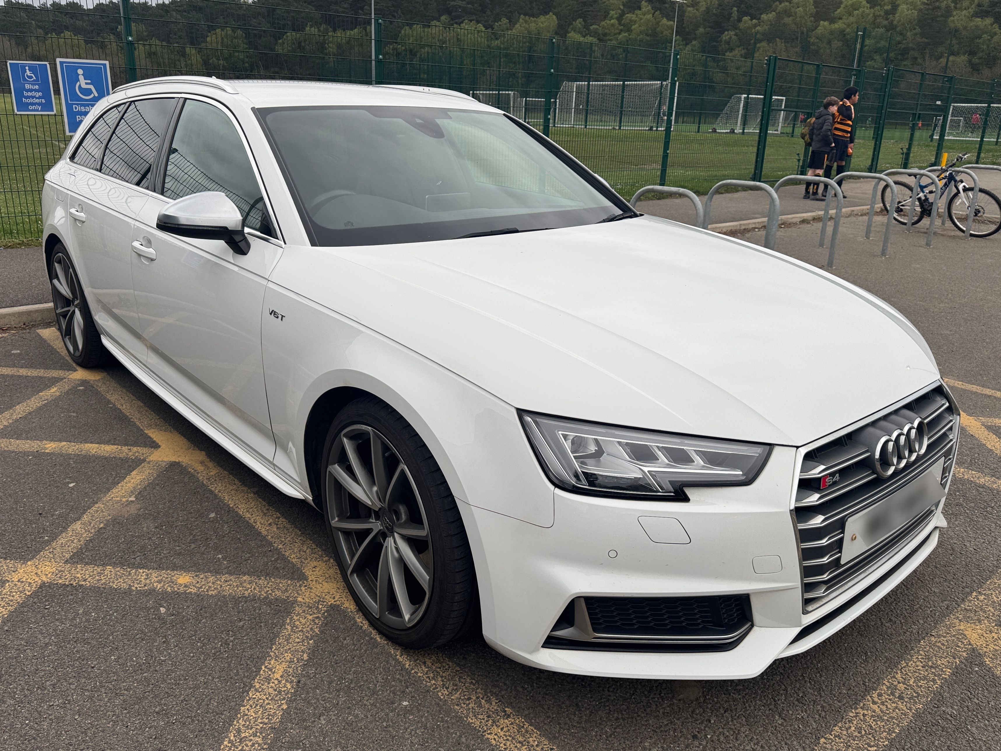 Audi S4