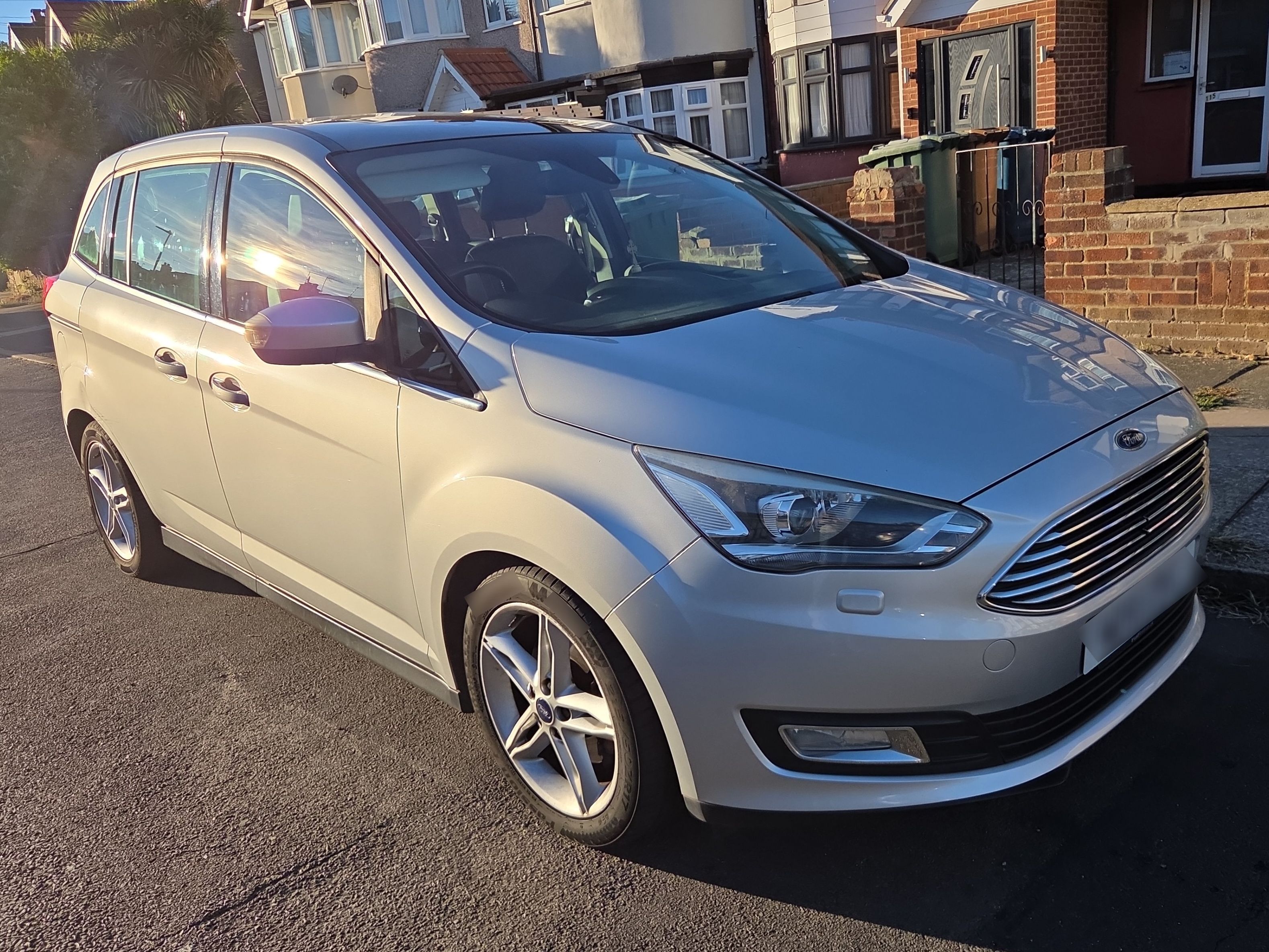 Ford Grand C-MAX
