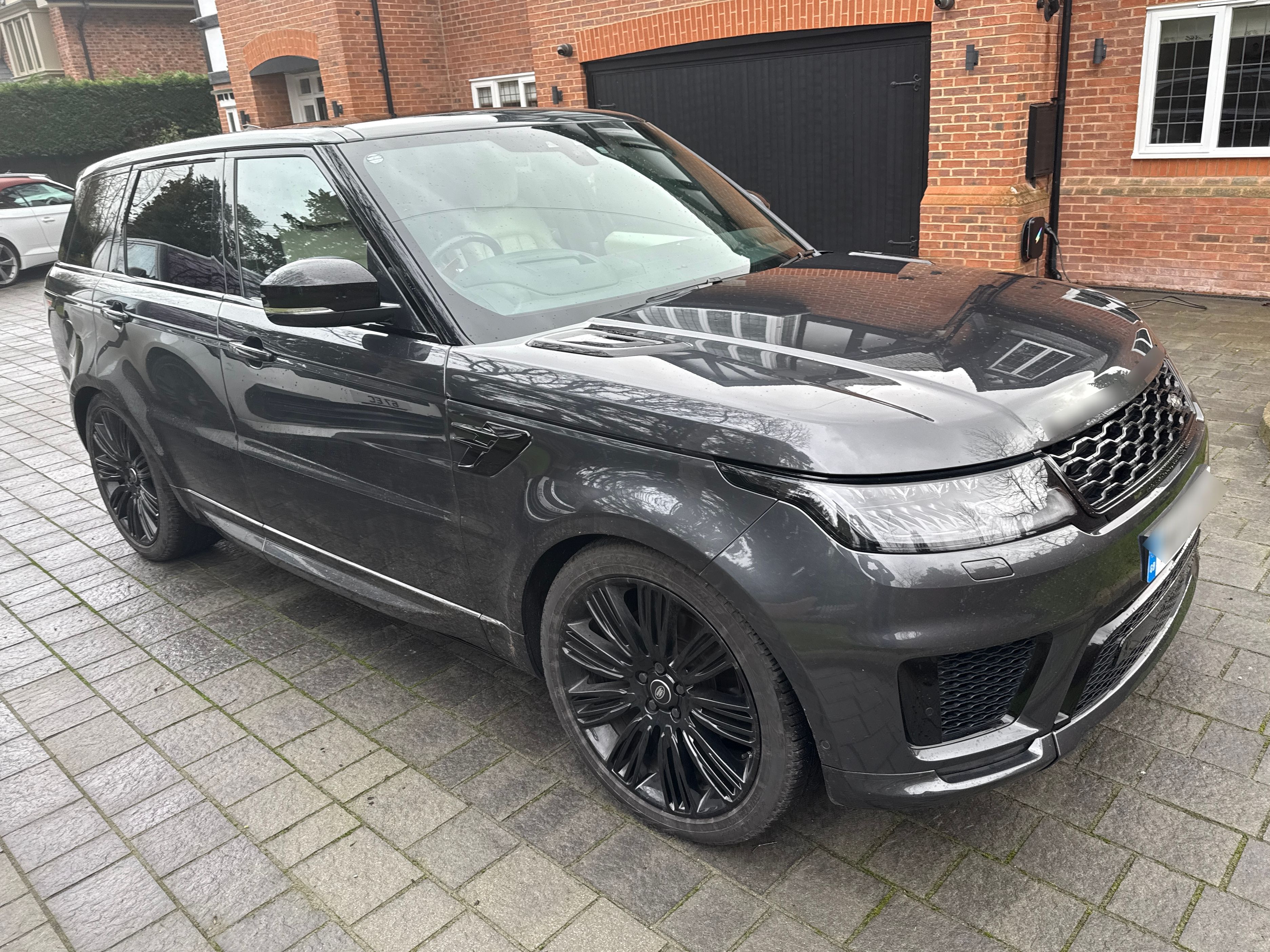 Land Rover Rrover Sport A-BIO DYN SDV6 A