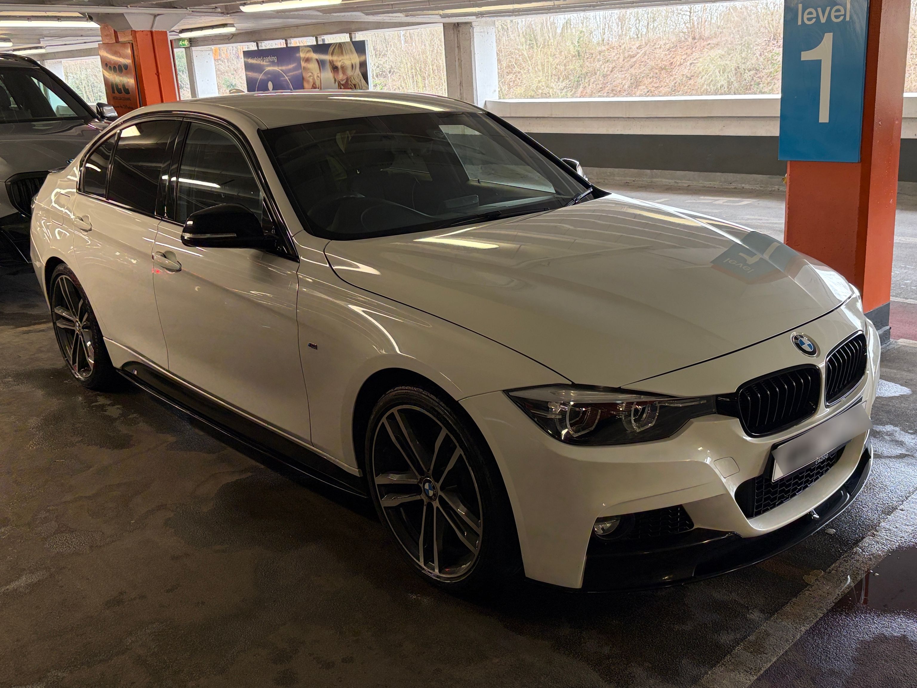 BMW 320d M Sport Shadow Edition