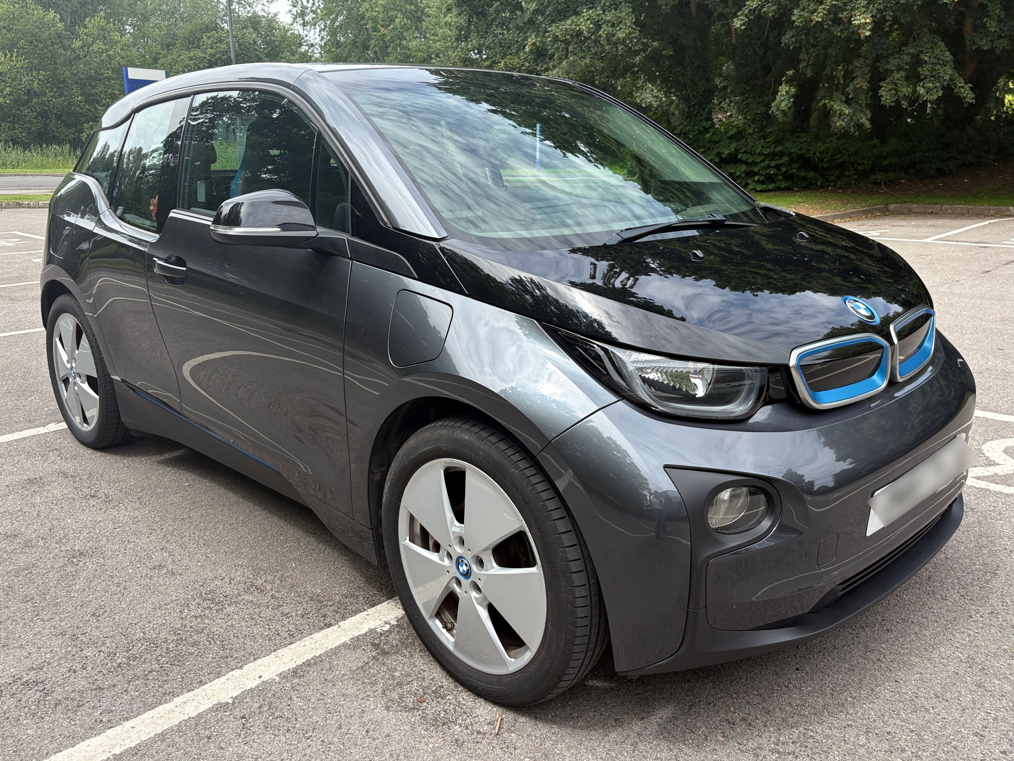 BMW I3