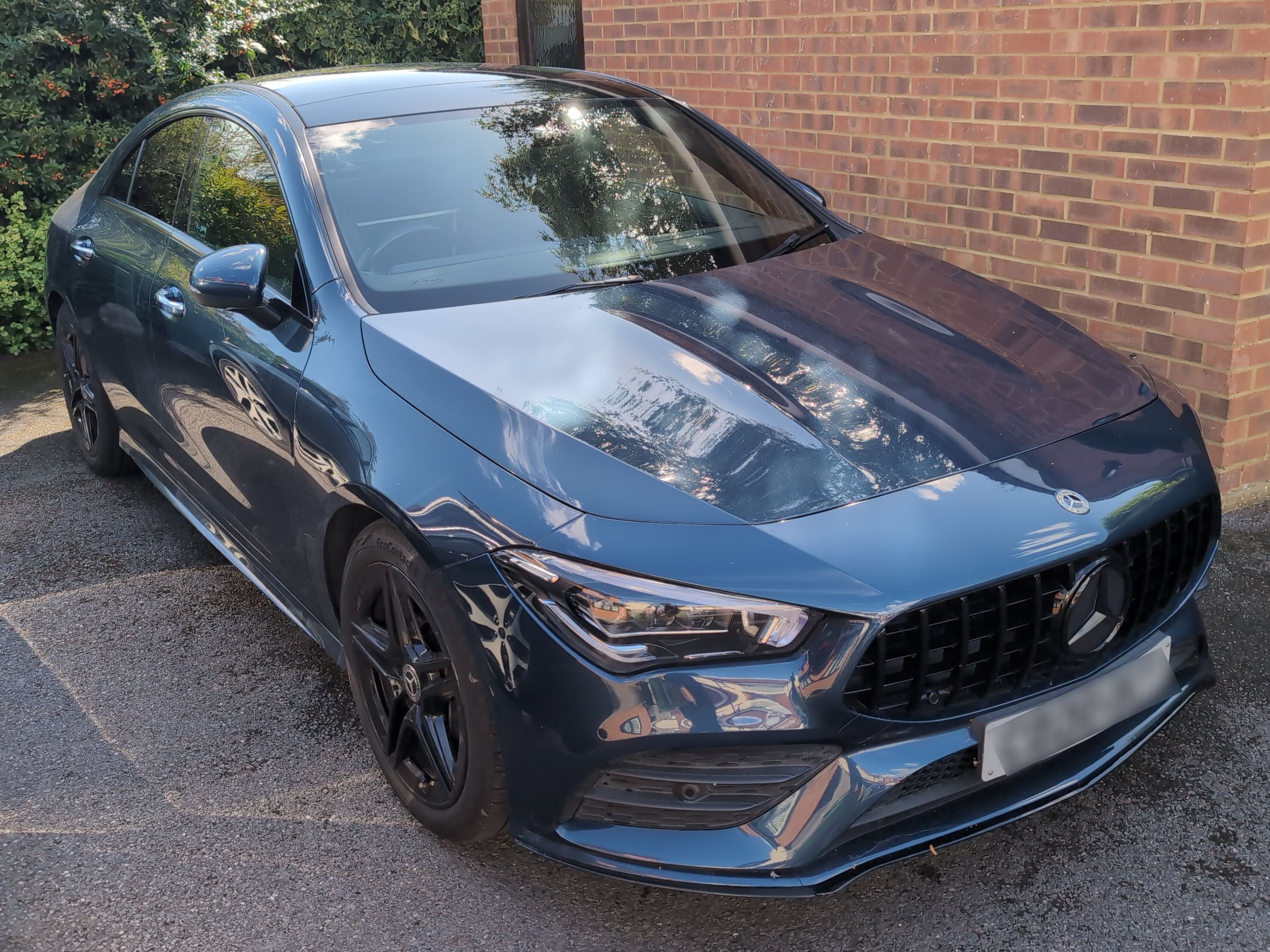Mercedes CLA 250 AMG Line Premium + A