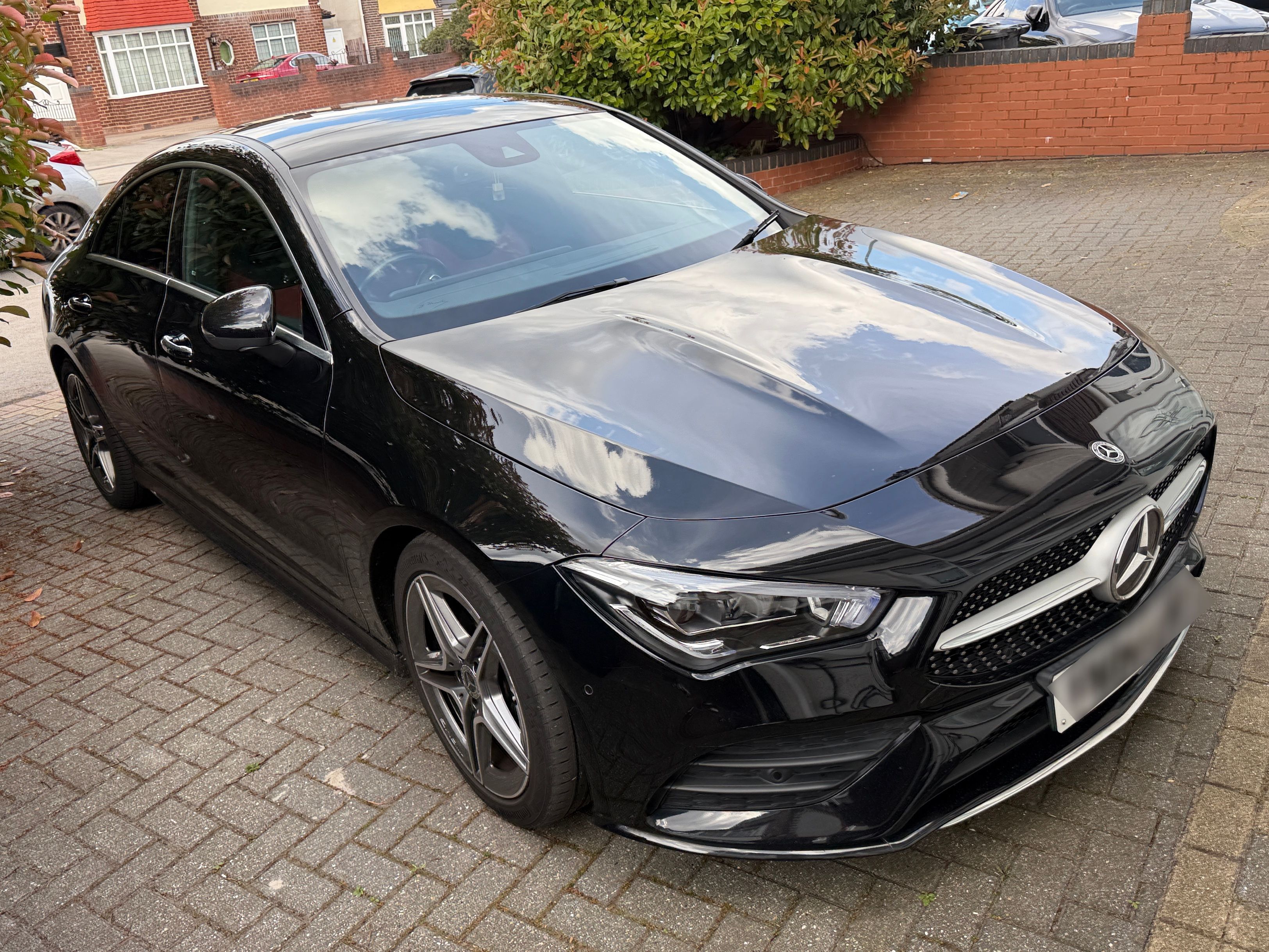 Mercedes CLA 180 AMG Line Premium + A