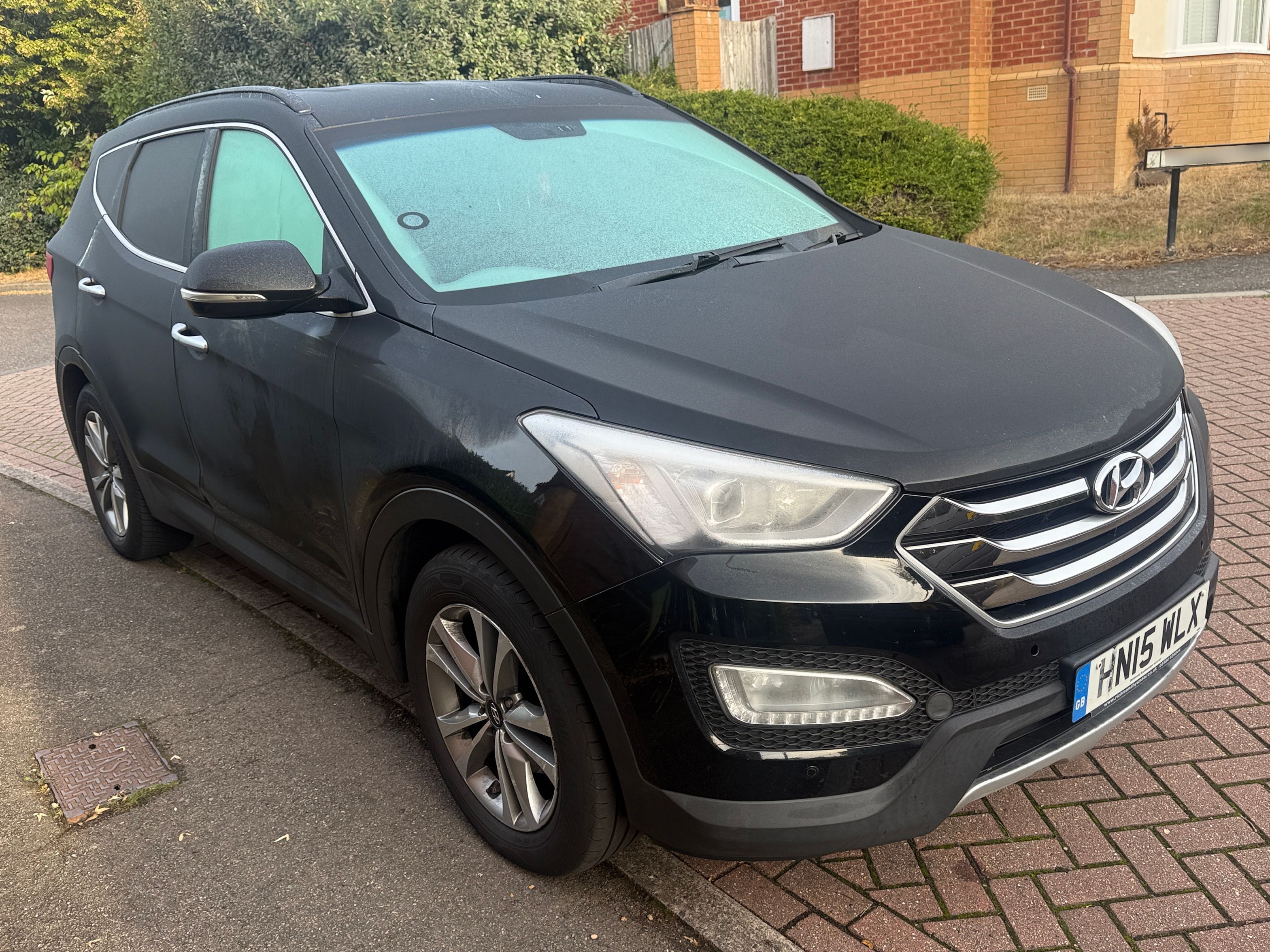Hyundai Santa