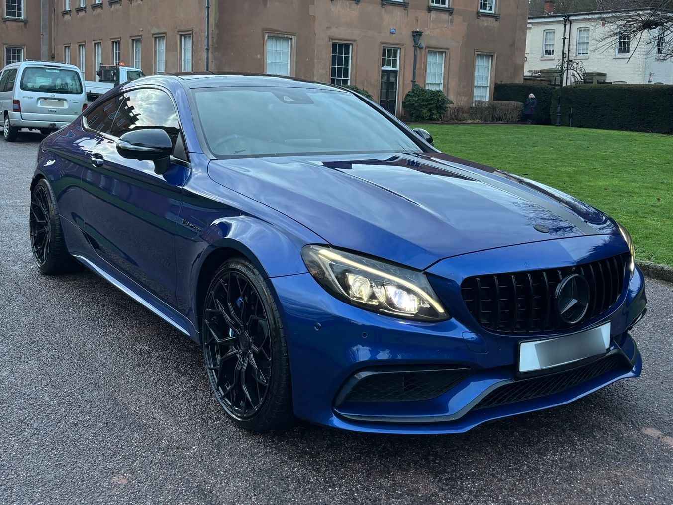 Mercedes AMG C 63 Premium 