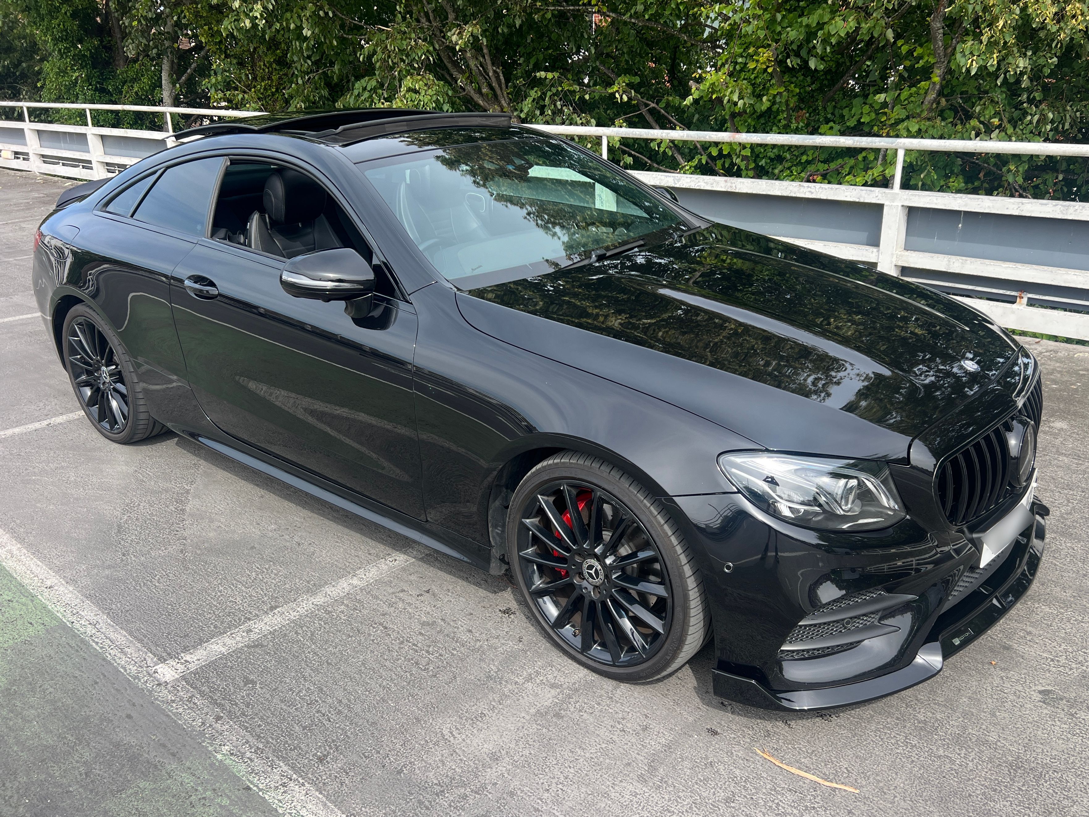 Mercedes E 220 D AMG Line PREMIUM+ Auto