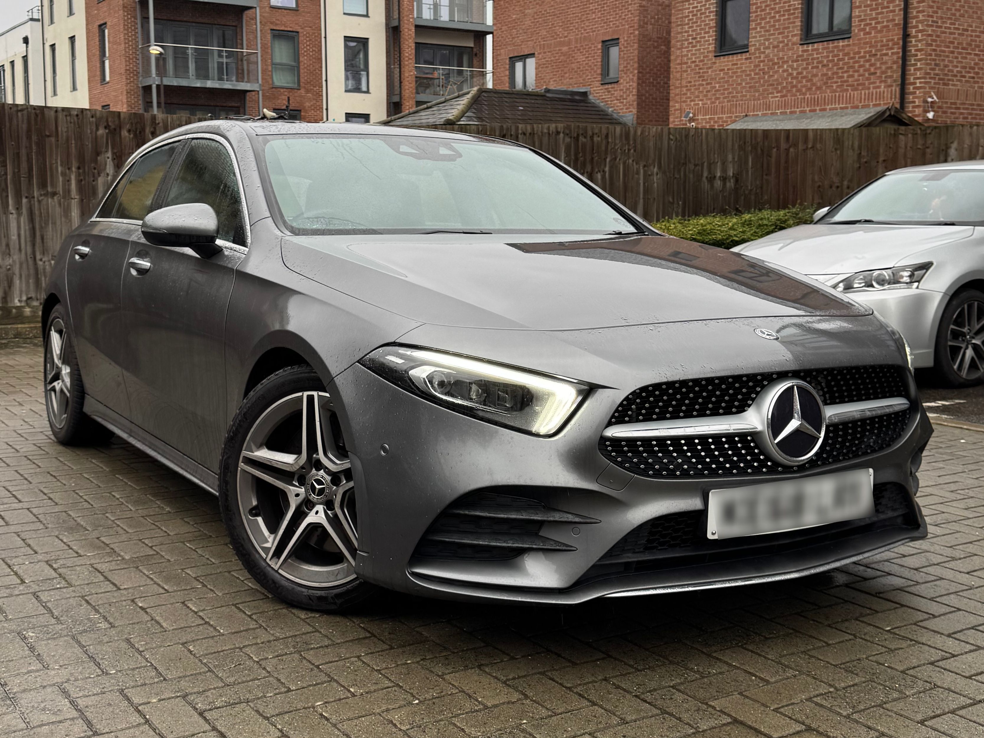 Mercedes A 250 AMG Line Premium + A