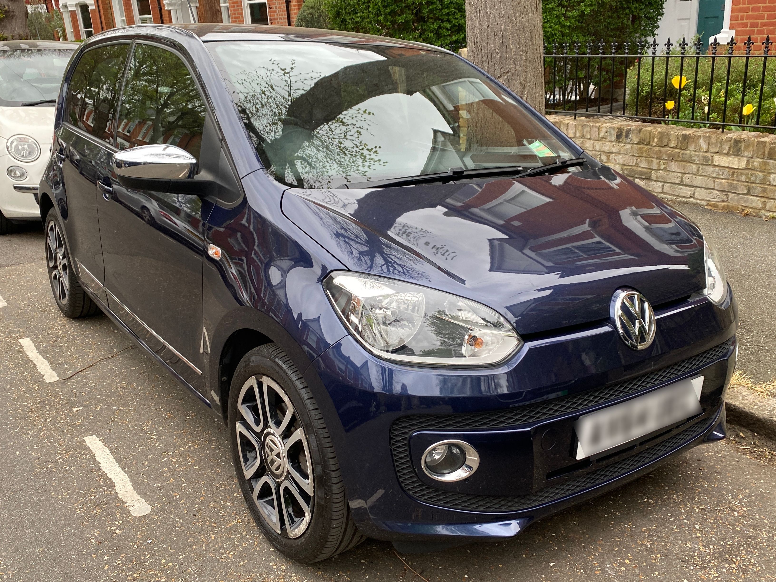 Volkswagen up
