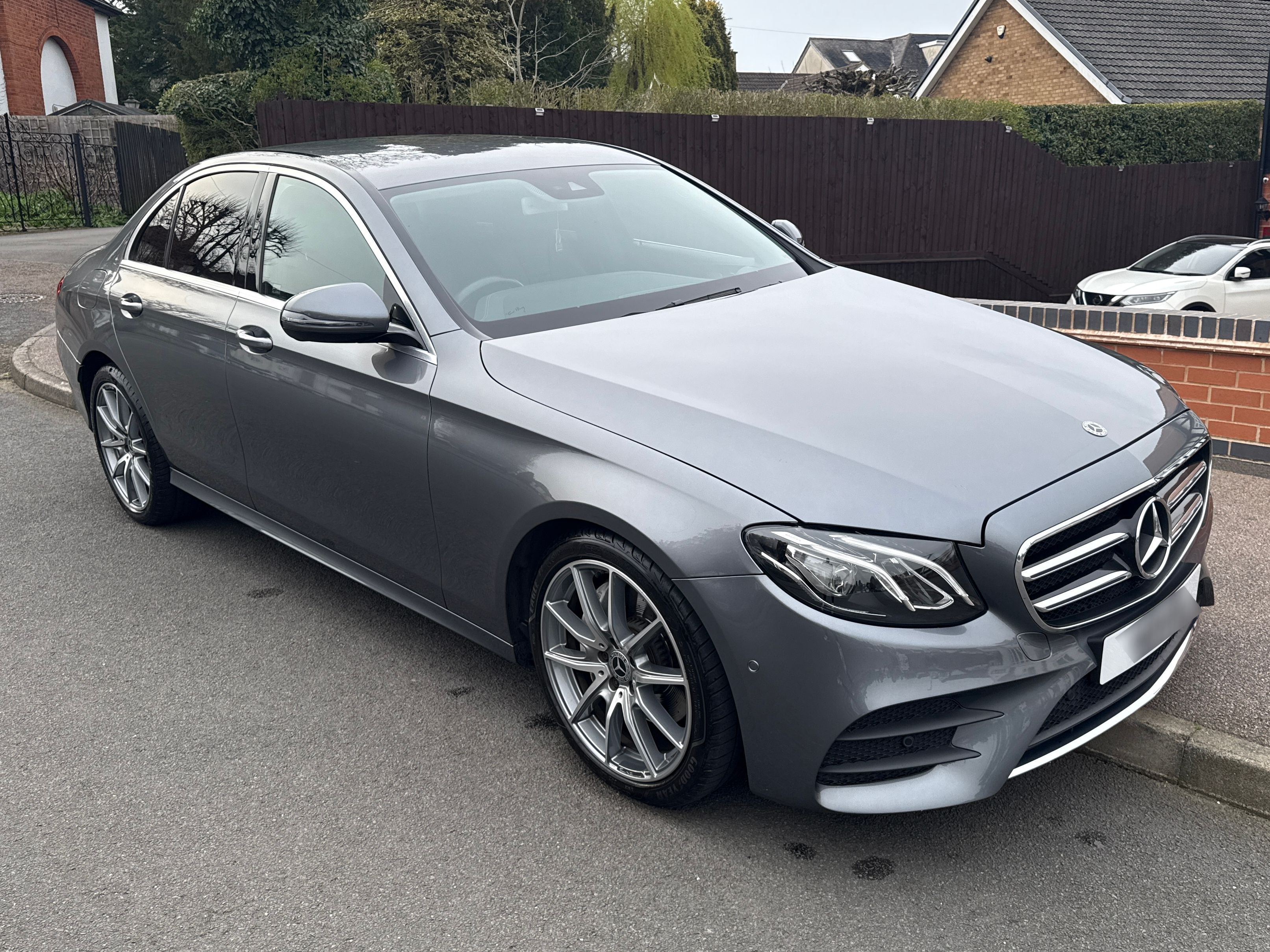 Mercedes E 220 AMG Line Edition D Auto
