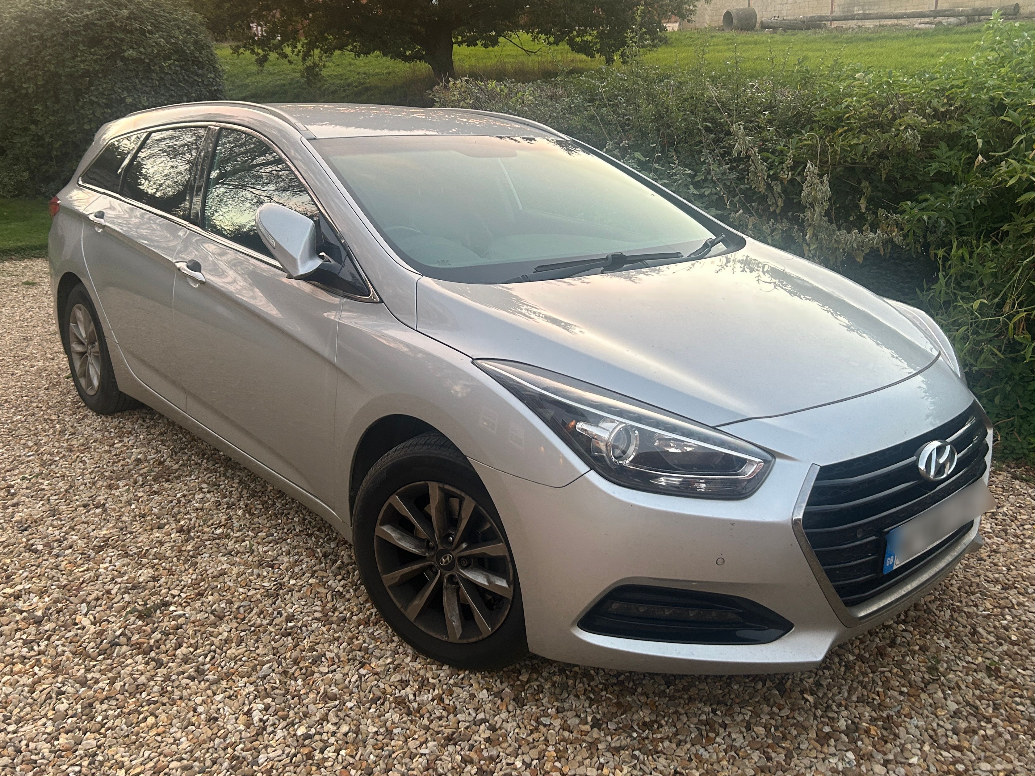 Hyundai I40
