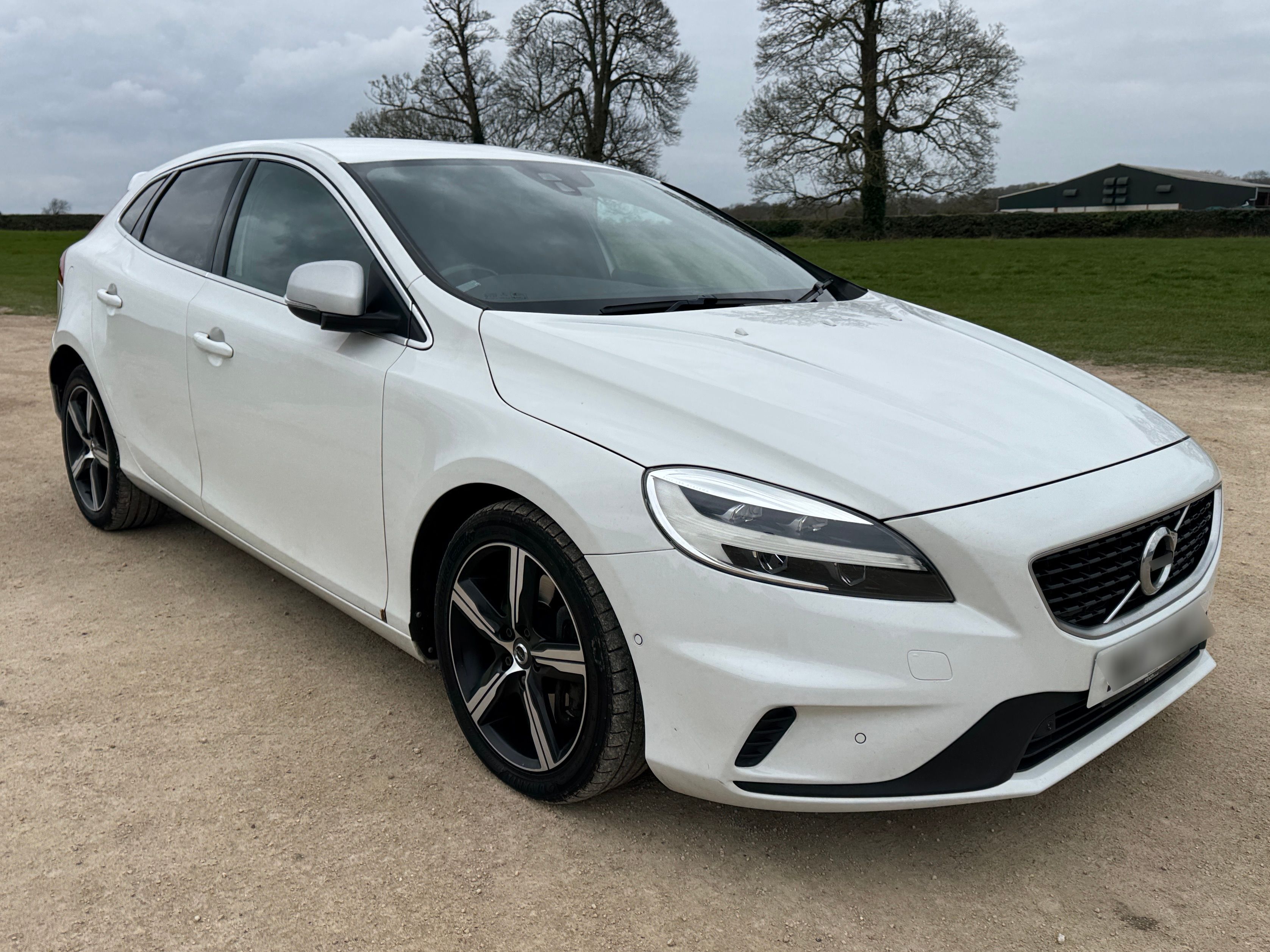 Volvo V40