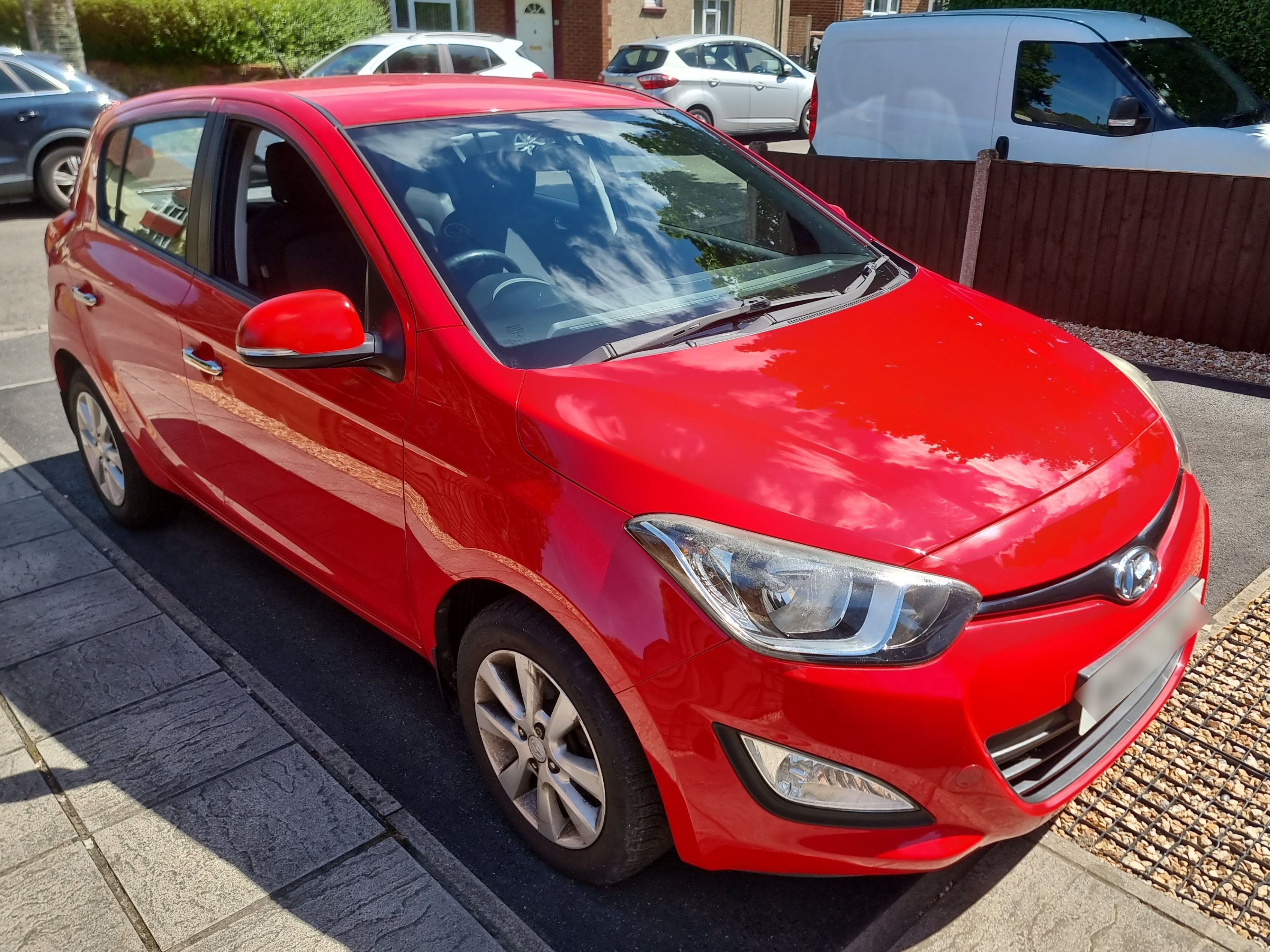 Hyundai I20