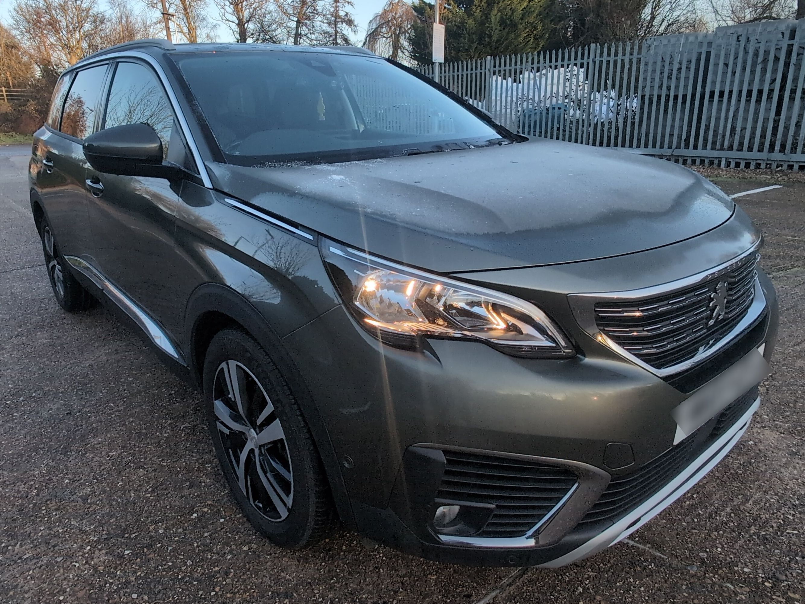 Peugeot 5008