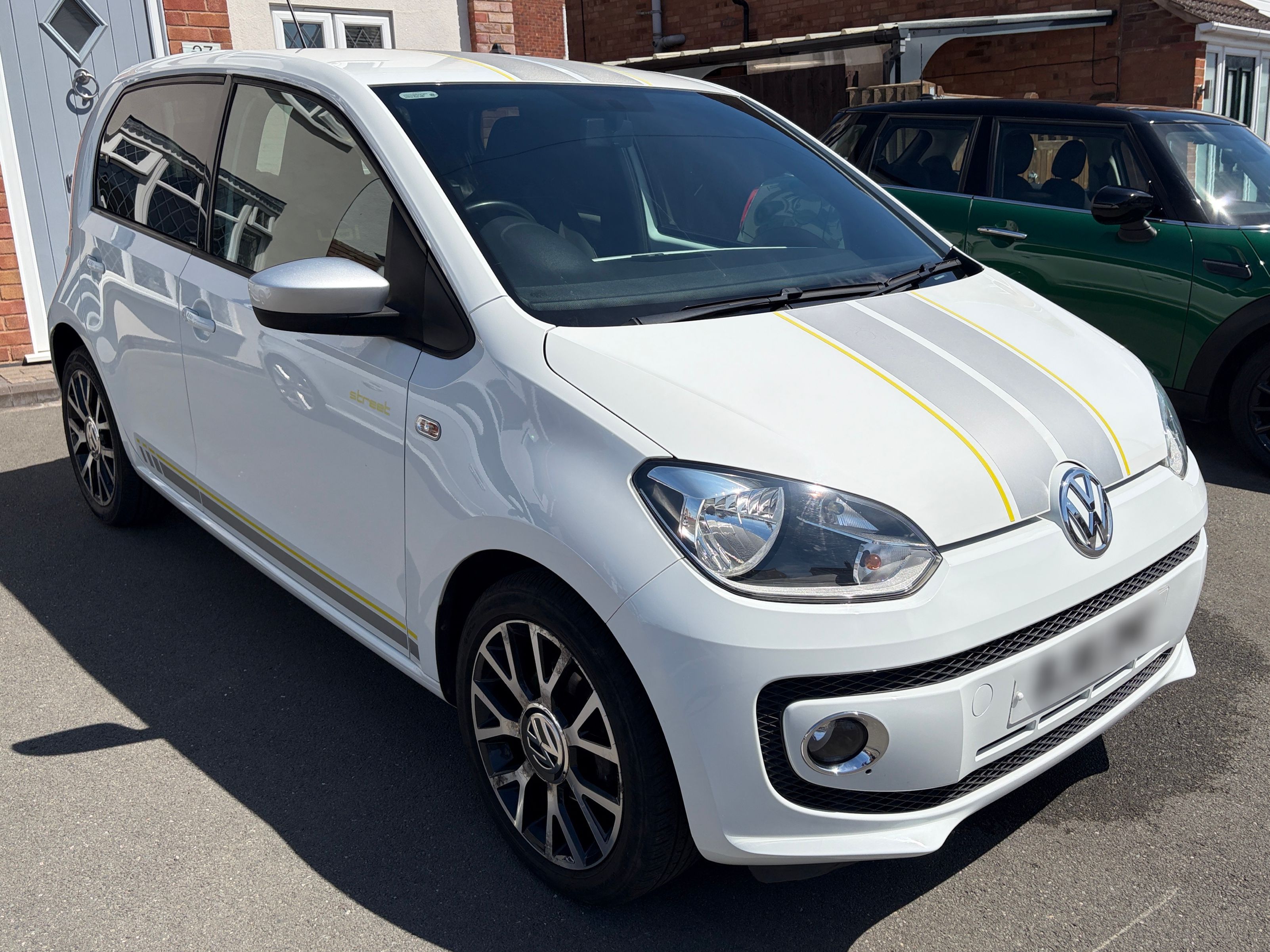Volkswagen up