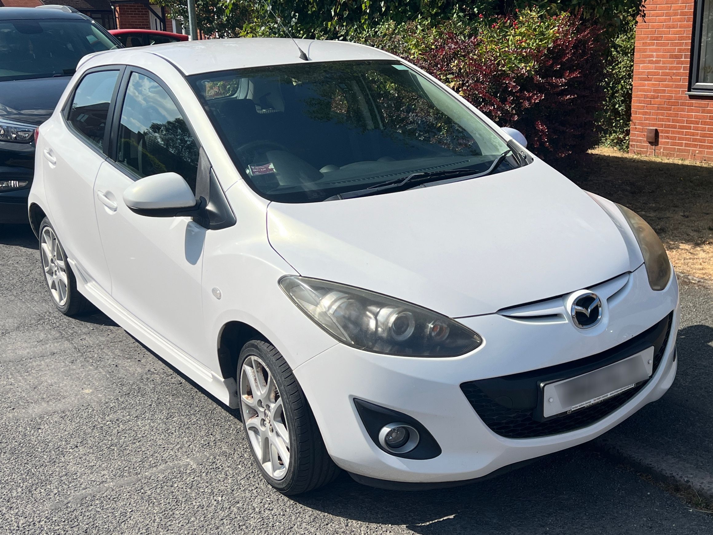 Mazda 2