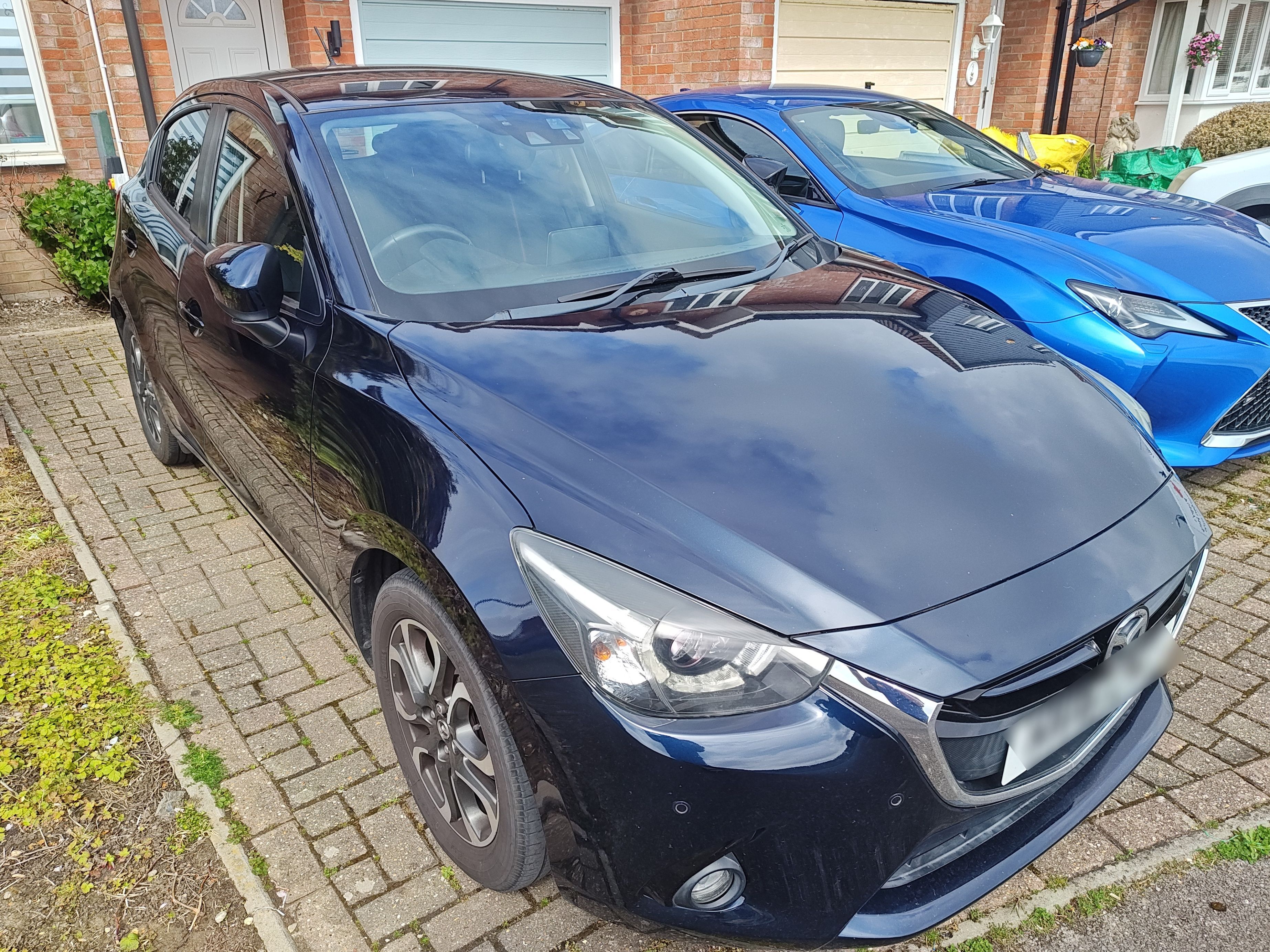 Mazda 2