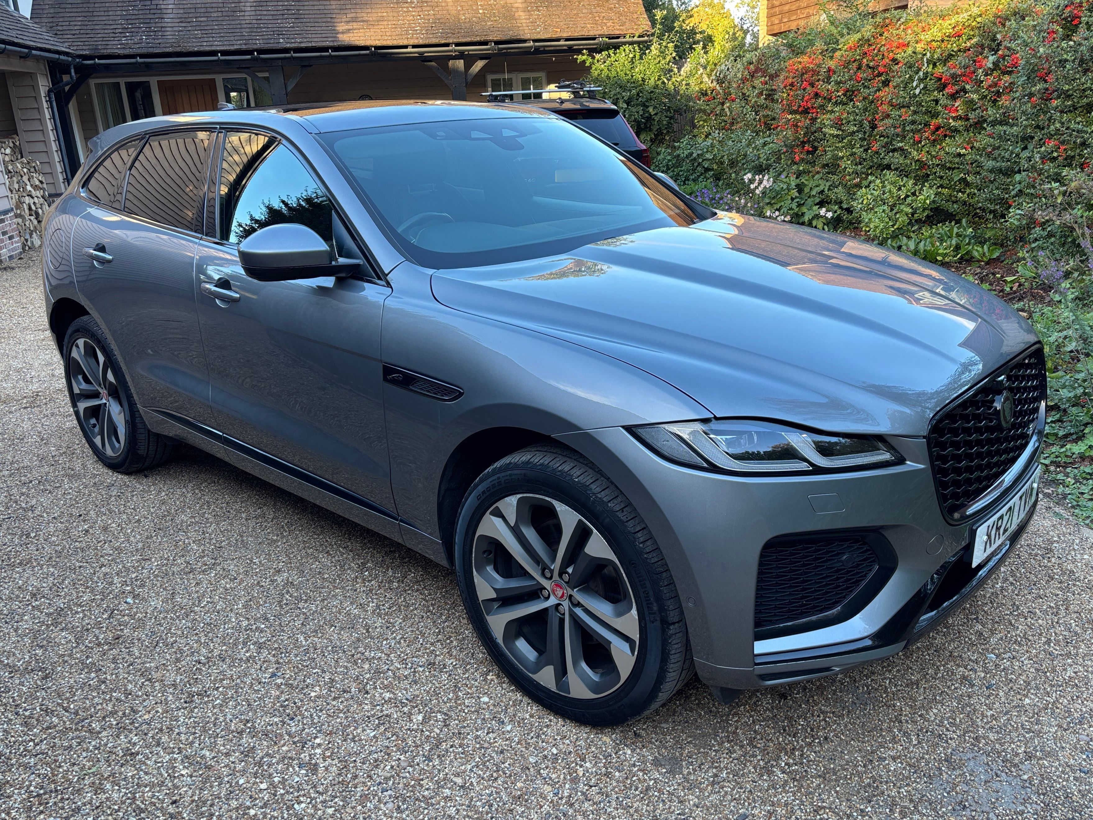 Jaguar F-PACE