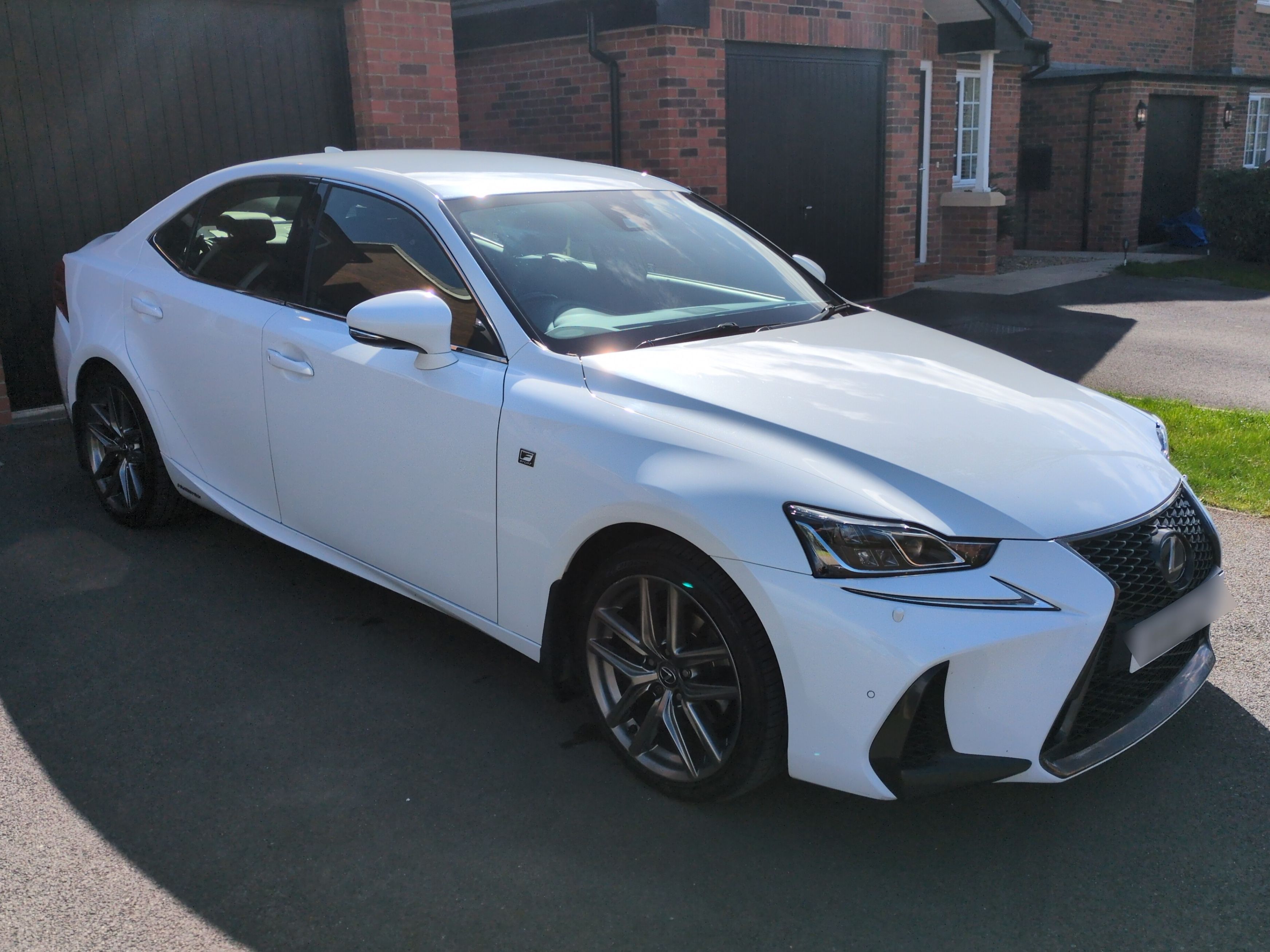 Lexus IS 300H F Sport CVT